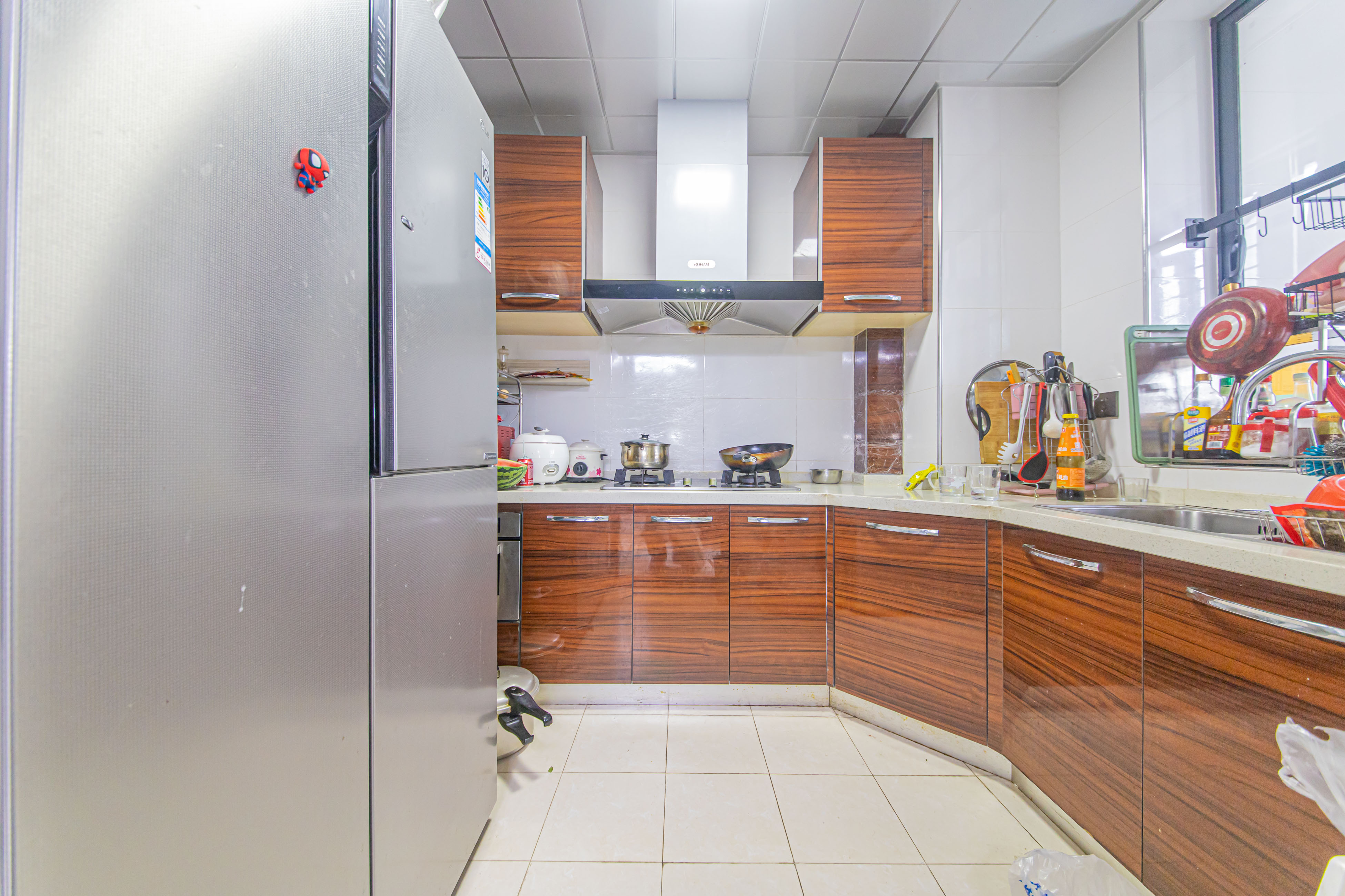 湘江雅颂居 3室2厅2卫 178.00万 湘江雅颂居 3室2厅2卫 178.00万厨房