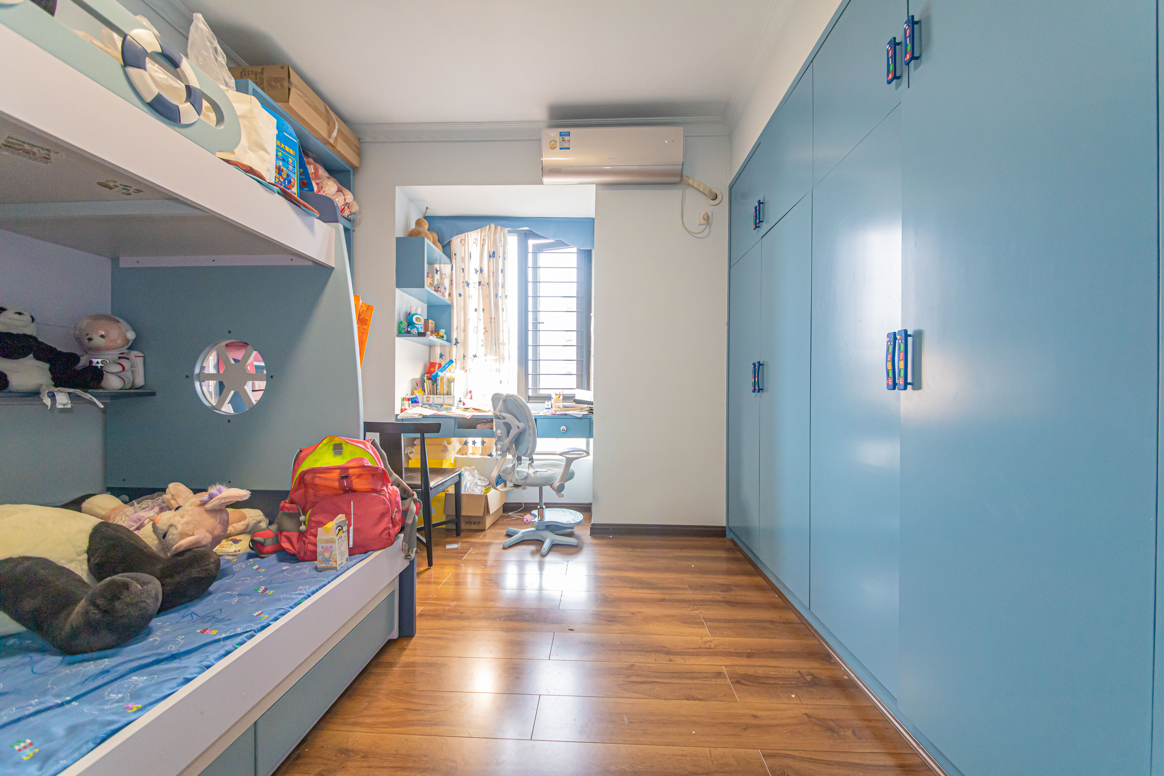 湘江雅颂居 3室2厅2卫 178.00万 湘江雅颂居 3室2厅2卫 178.00万卧室