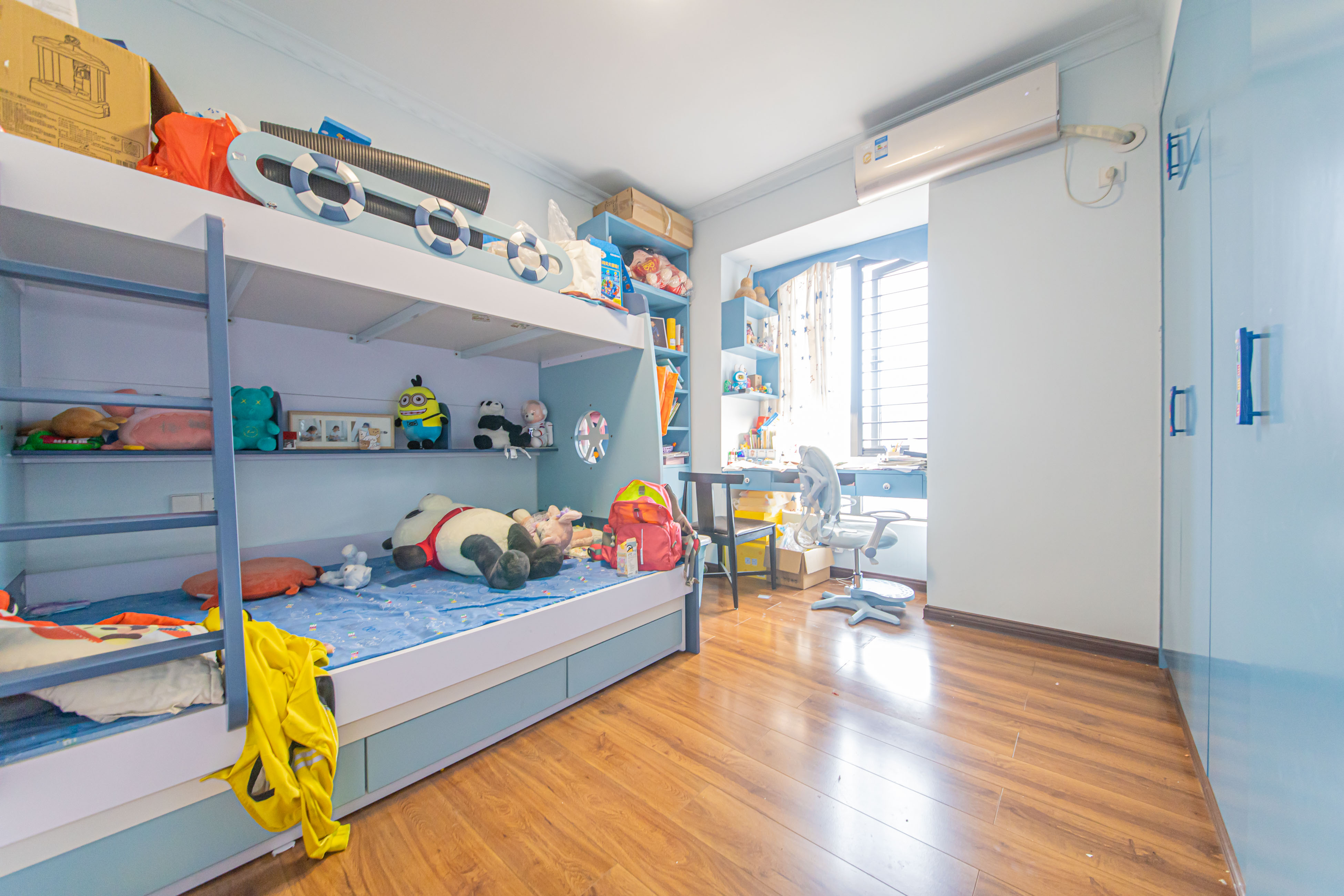 湘江雅颂居 3室2厅2卫 178.00万 湘江雅颂居 3室2厅2卫 178.00万卧室