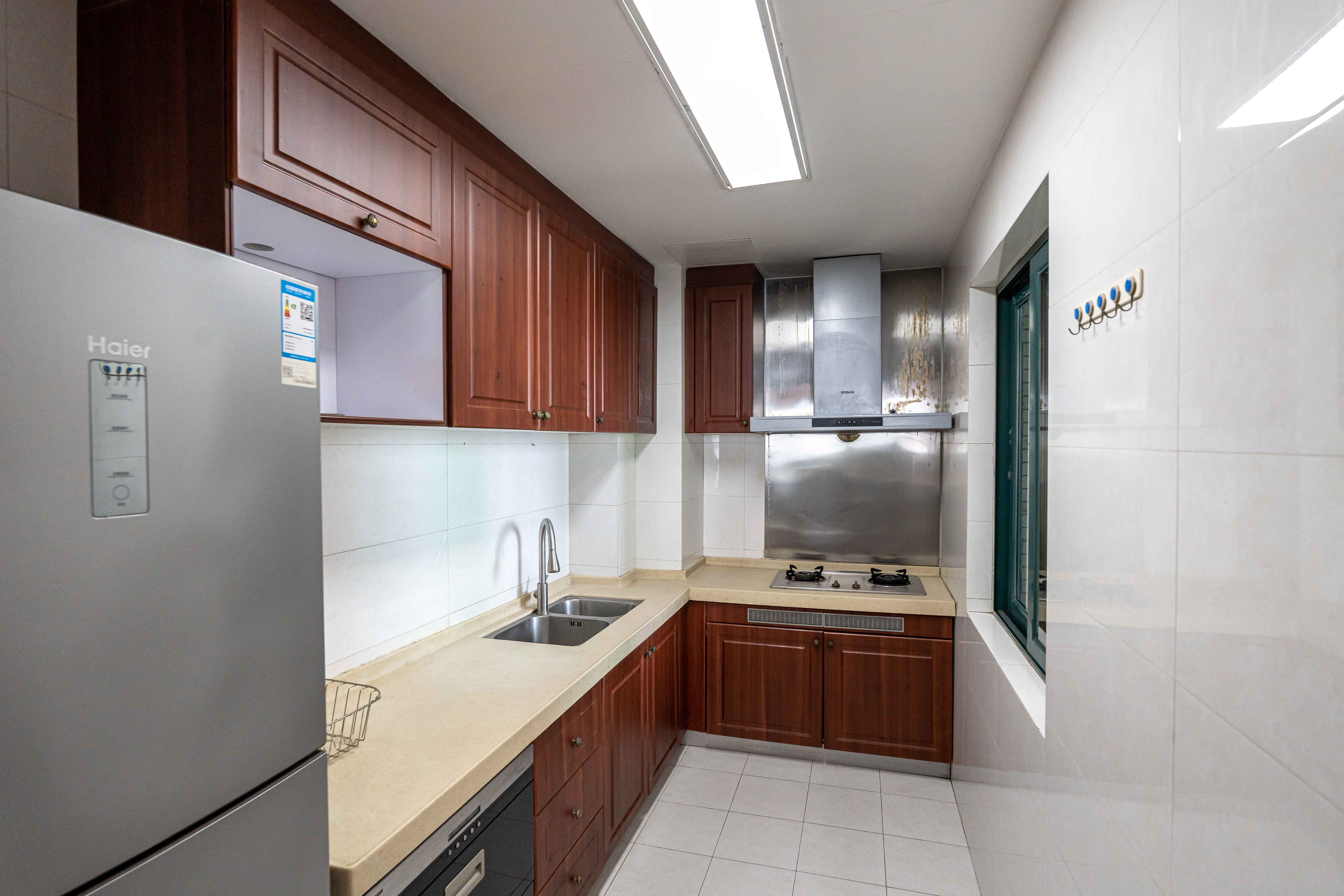 恒大绿洲  3室2厅2卫   118.00万 恒大绿洲  3室2厅2卫   118.00万厨房