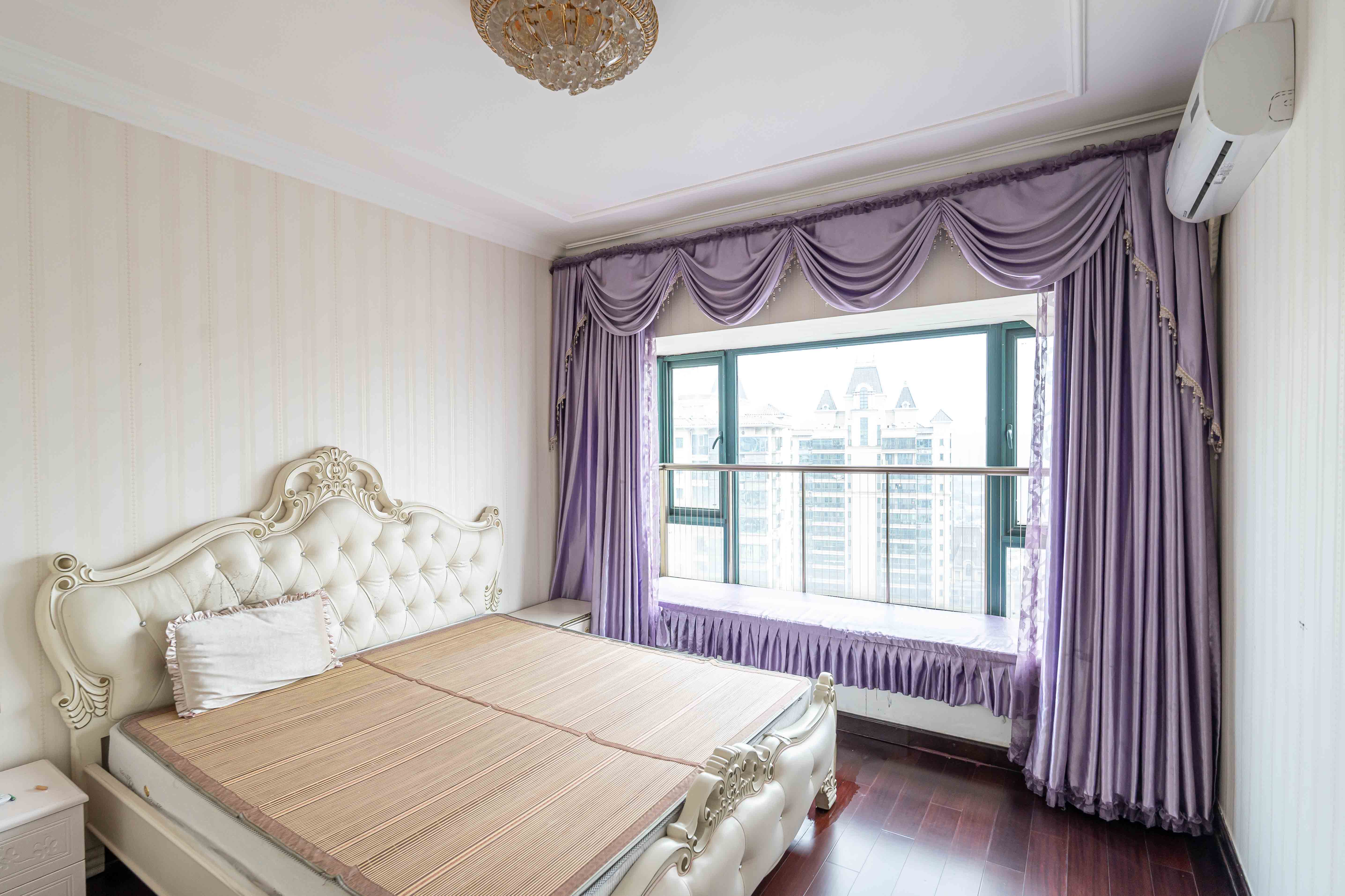 恒大绿洲  3室2厅2卫   118.00万 恒大绿洲  3室2厅2卫   118.00万卧室