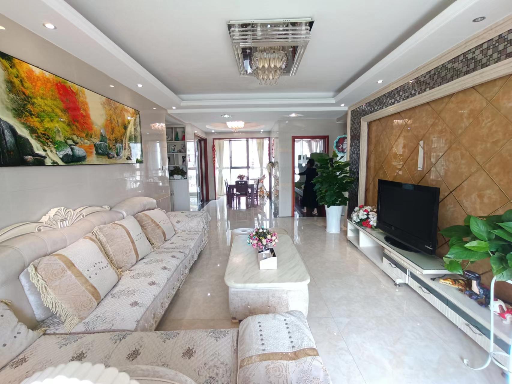 曼哈顿花园 4室2厅1卫 95.00万 曼哈顿花园 4室2厅1卫 95.00万室内图