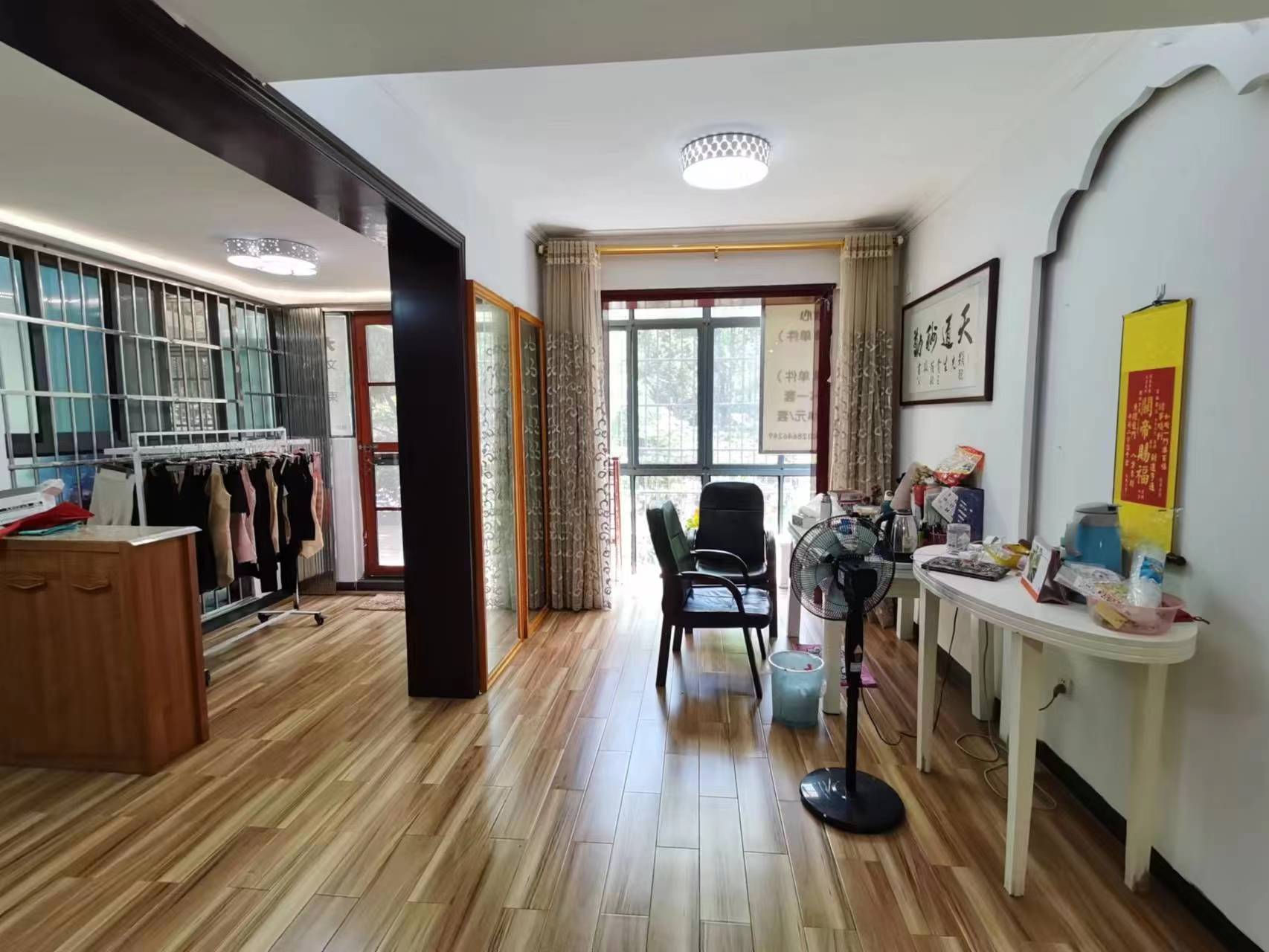 金碧花园 4室2厅2卫 91.80万 金碧花园 4室2厅2卫 91.80万室内图