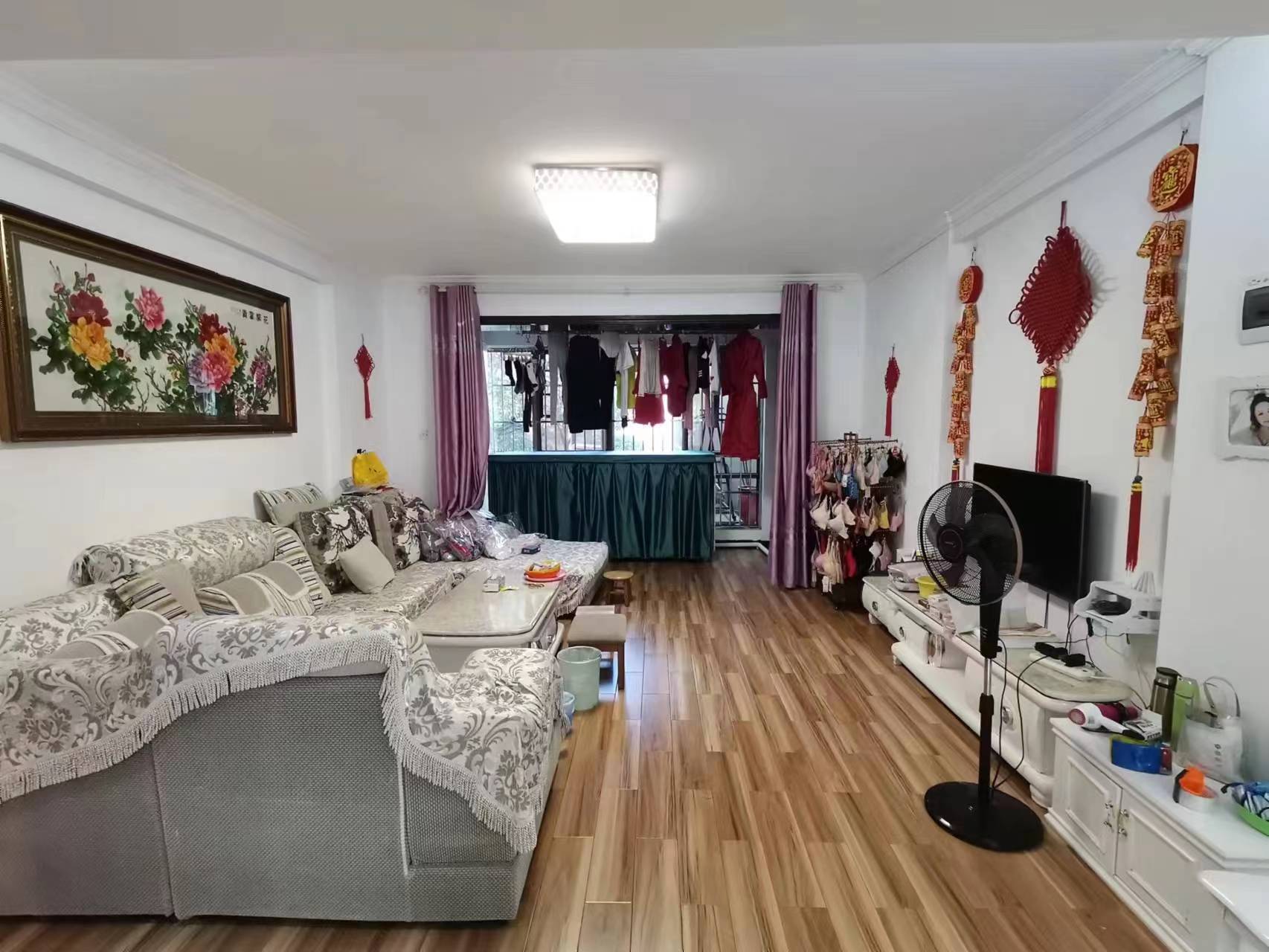 金碧花园 4室2厅2卫 91.80万 金碧花园 4室2厅2卫 91.80万室内图