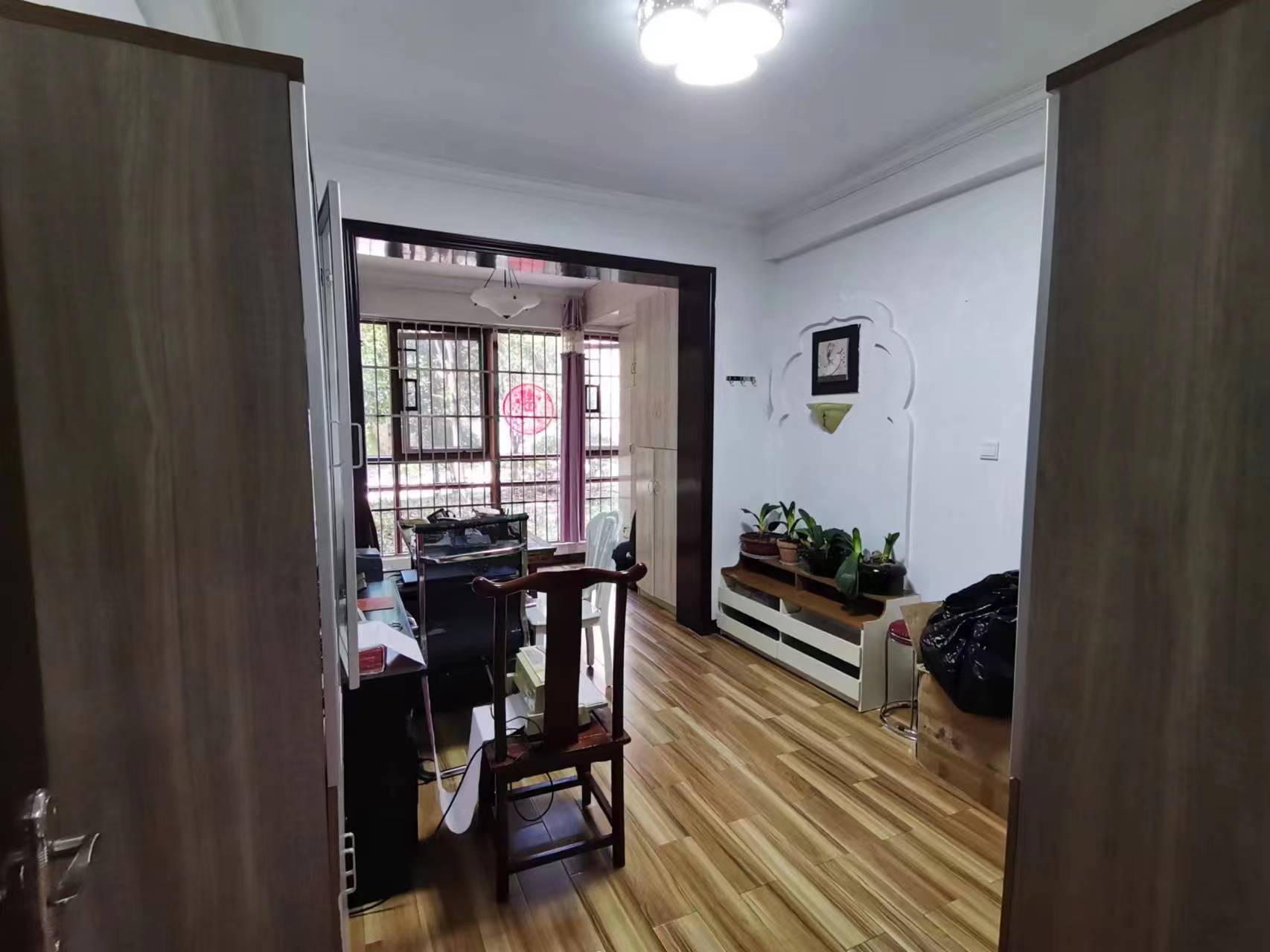 金碧花园 4室2厅2卫 91.80万 金碧花园 4室2厅2卫 91.80万室内图