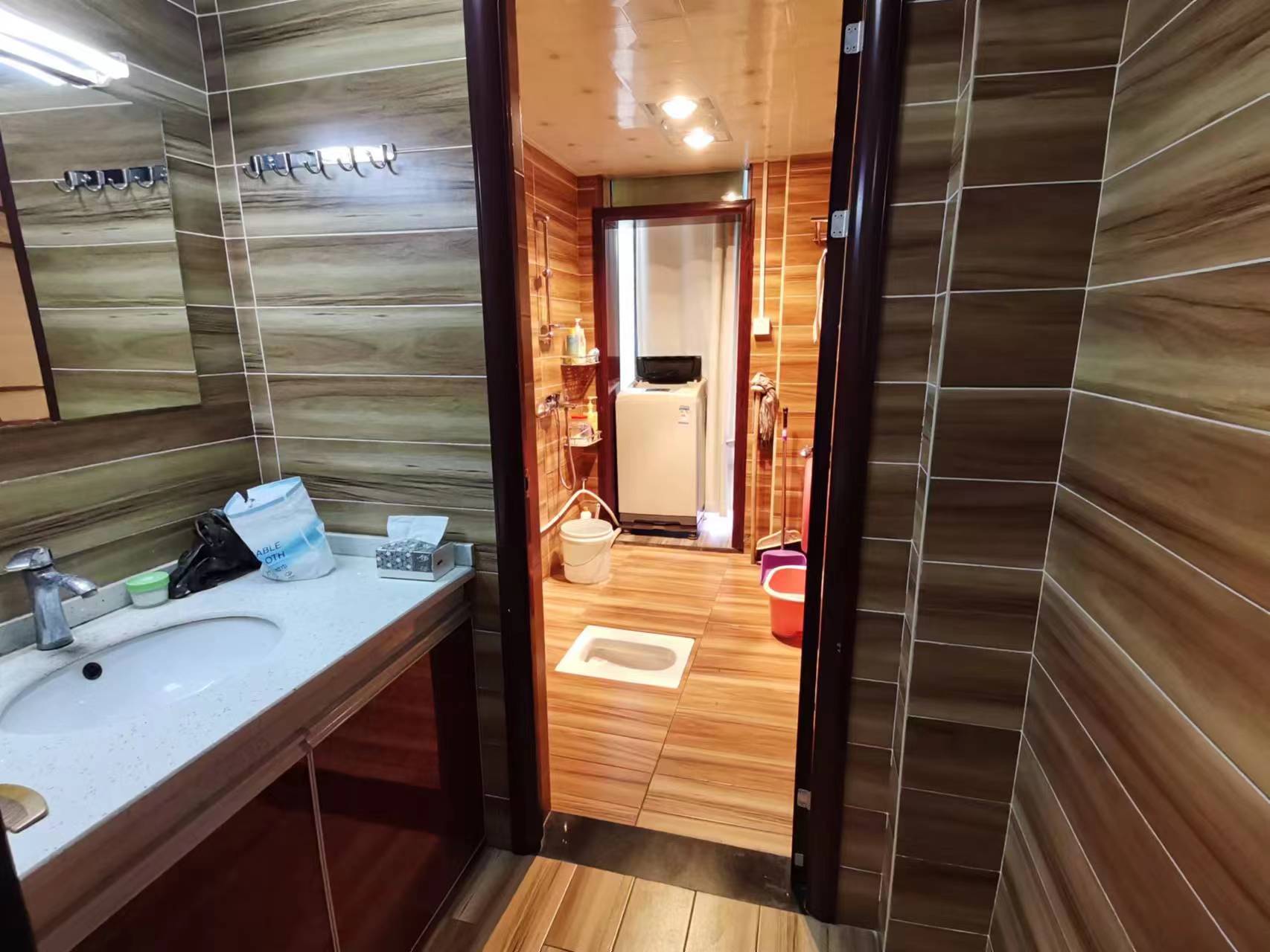 金碧花园 4室2厅2卫 91.80万 金碧花园 4室2厅2卫 91.80万室内图