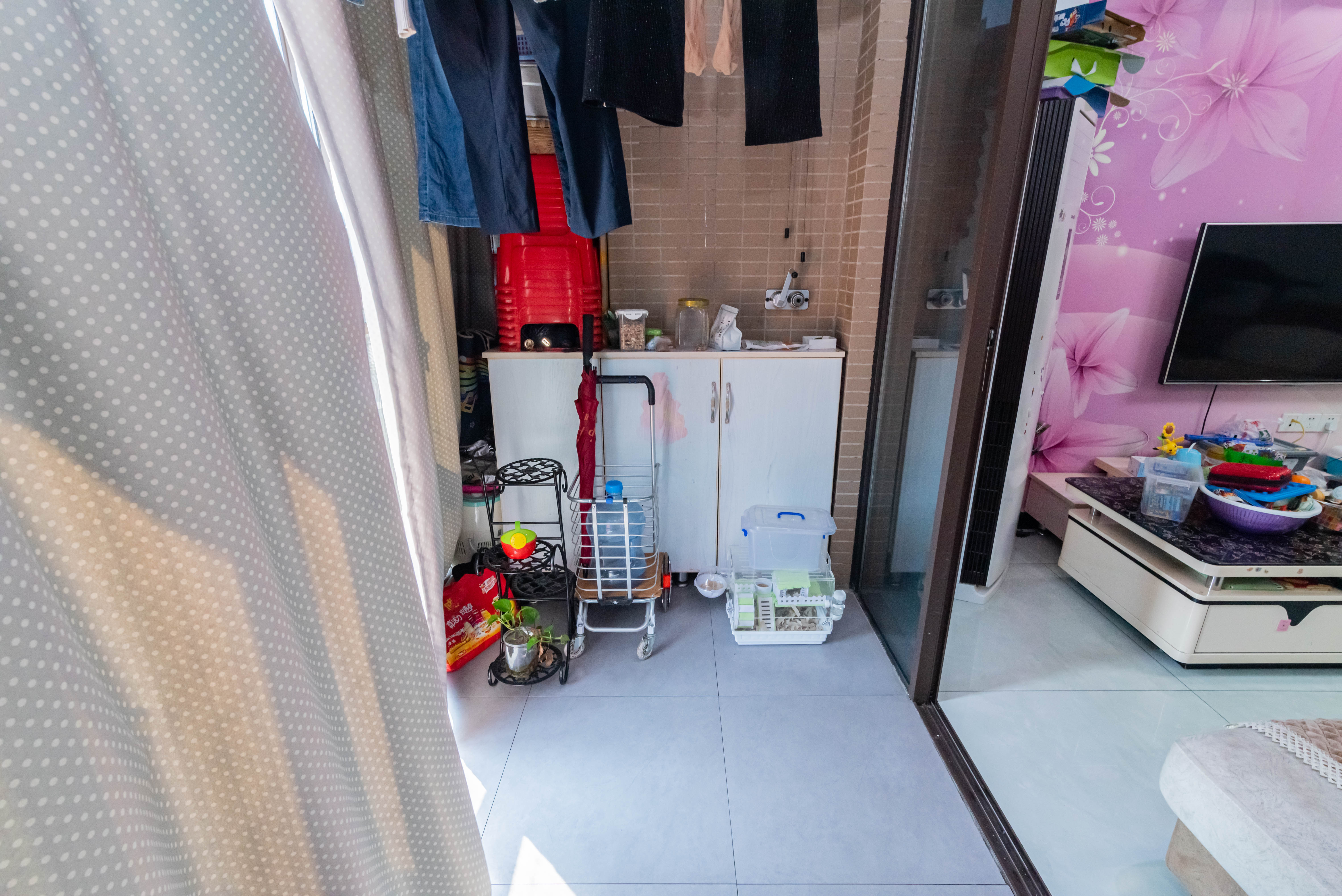 海洋半岛(月珑湾)  3室2厅1卫    81.0万 海洋半岛(月珑湾)  3室2厅1卫    81.0万阳台