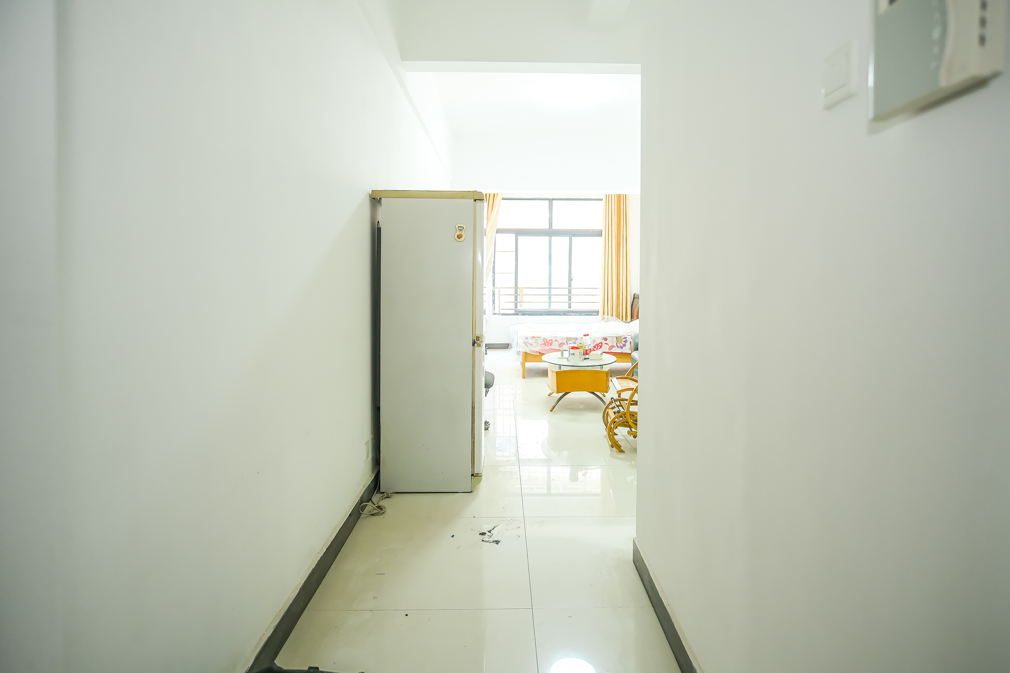 红树湾  1室1厅1卫   25.00万 红树湾  1室1厅1卫   25.00万其他