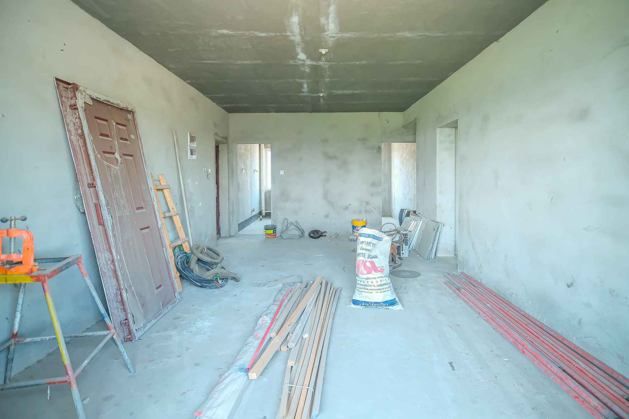 恒广国际物流园  3室2厅2卫   42.80万 恒广国际物流园  3室2厅2卫   42.80万客厅