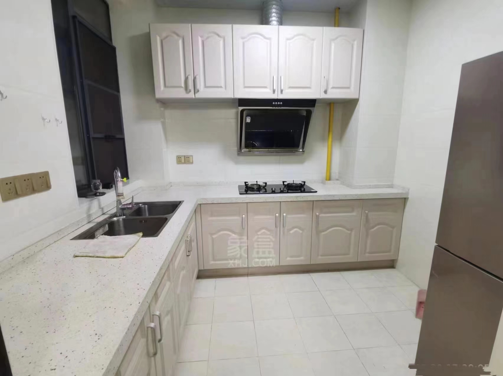 流金岁月-华晨国际 2室2厅1卫 59.80万 流金岁月-华晨国际 2室2厅1卫 59.80万室内图