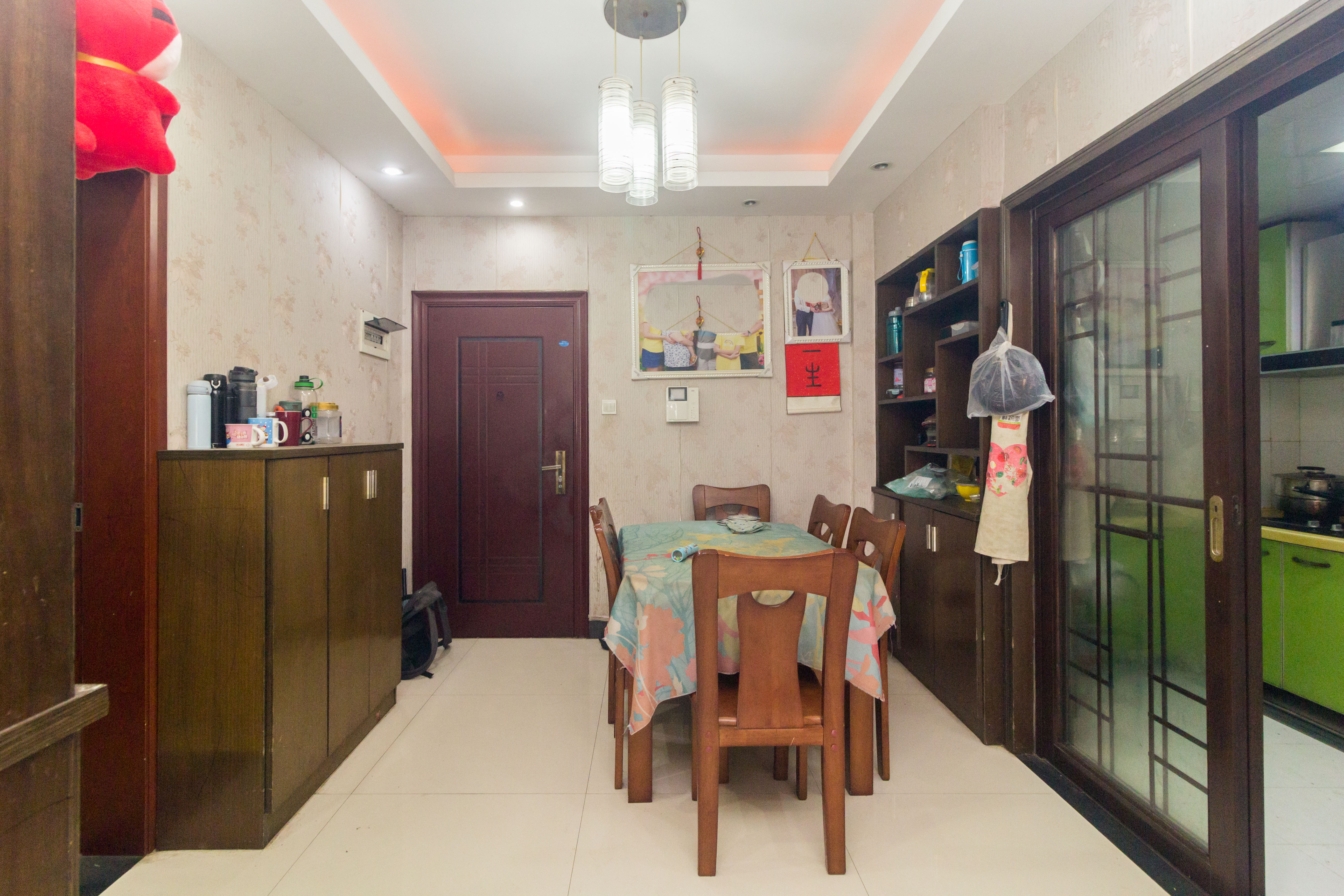 时代星城 3室2厅2卫 63.38万 时代星城 3室2厅2卫 63.38万客厅