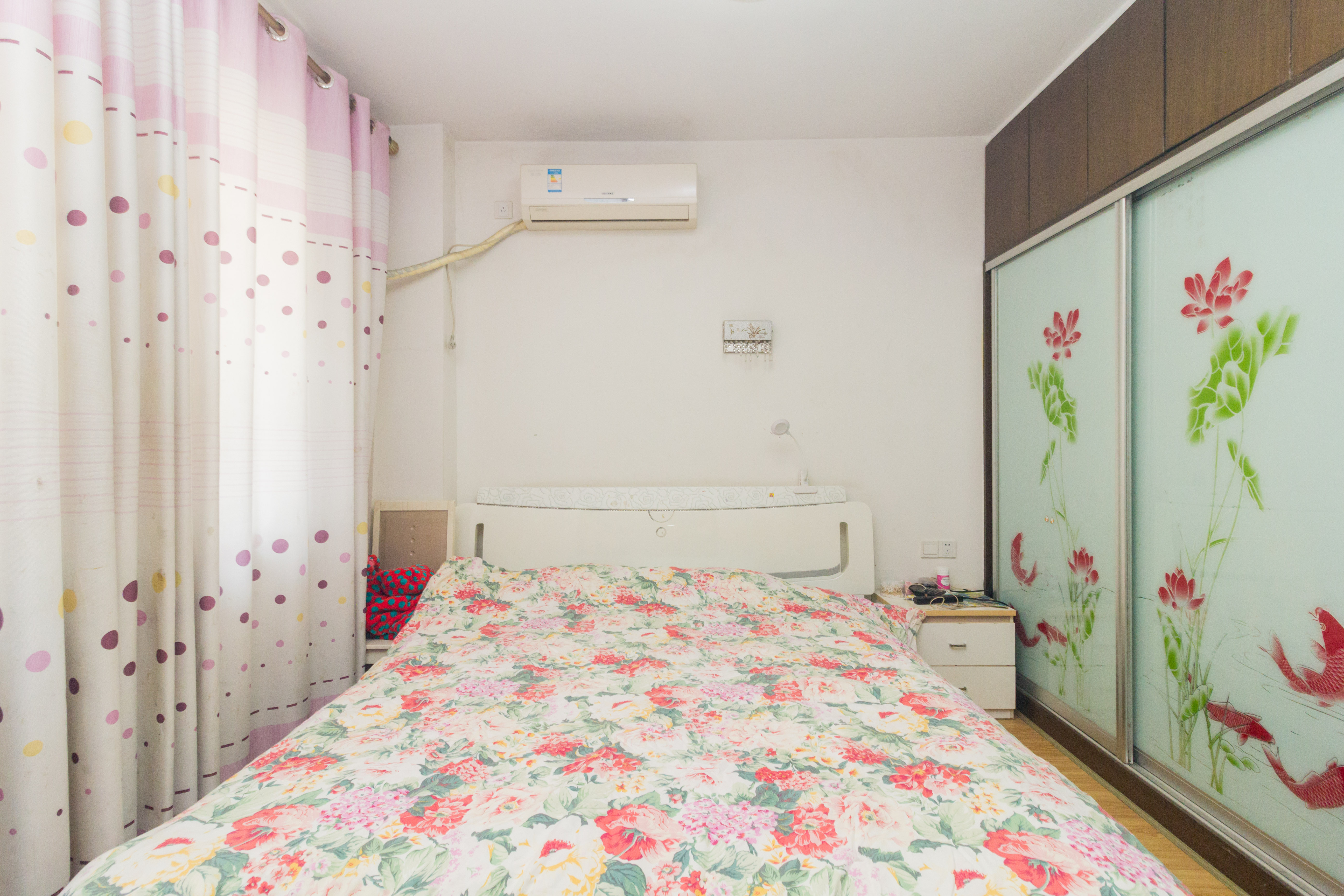 时代星城 3室2厅2卫 63.38万 时代星城 3室2厅2卫 63.38万卧室