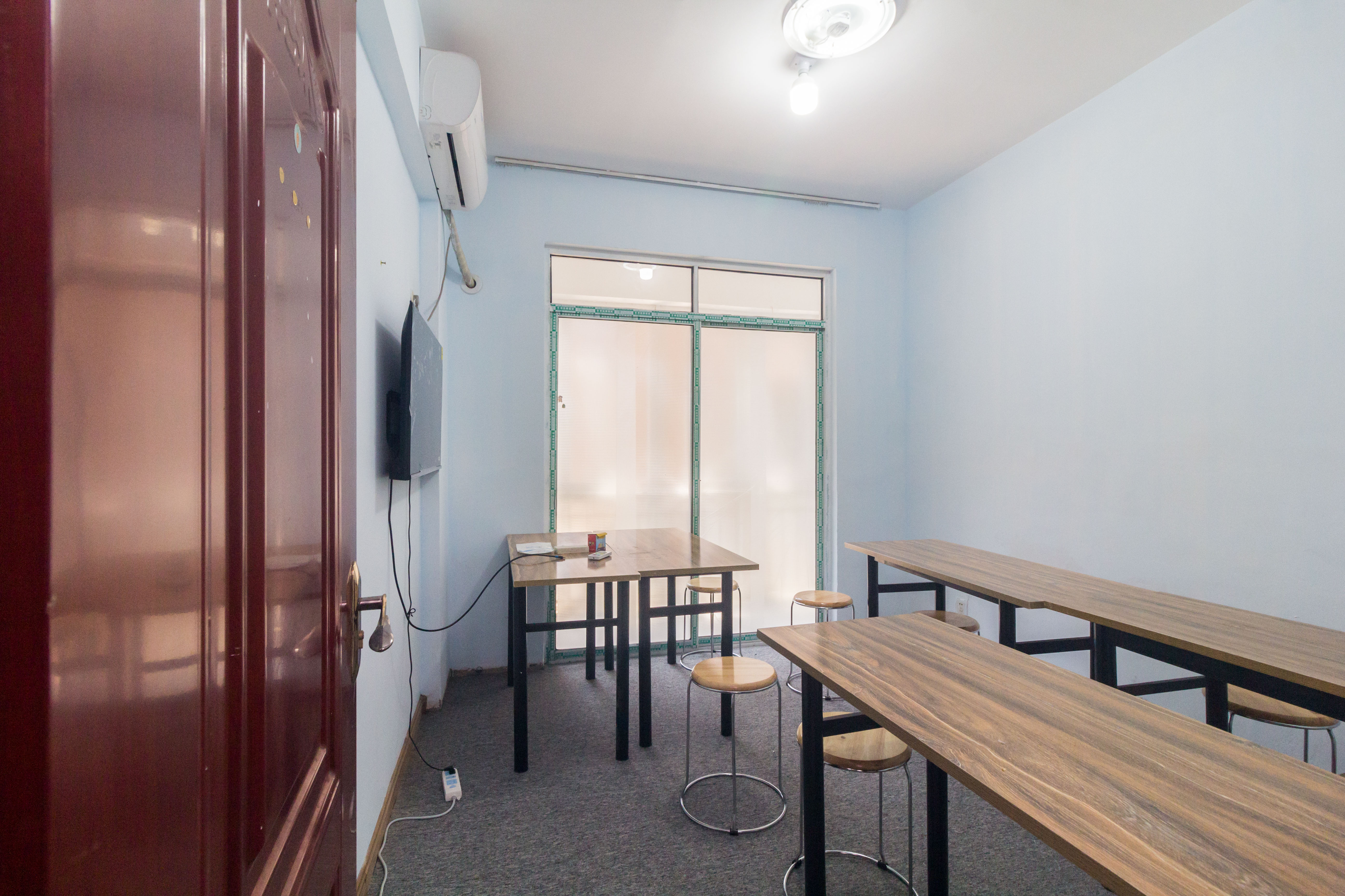 爵士湘 4室2厅2卫 90.00万 爵士湘 4室2厅2卫 90.00万卧室