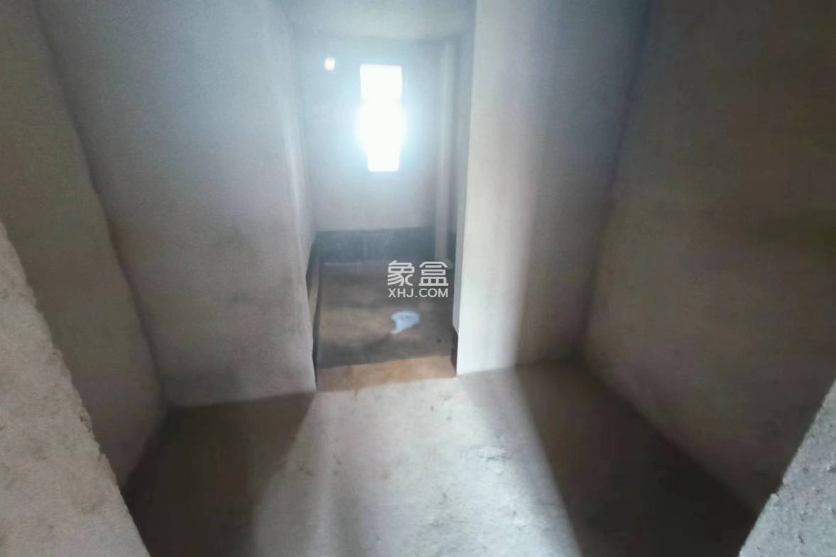 湖湘文化城(锦绣香江) 3室2厅2卫 49.80万 湖湘文化城(锦绣香江) 3室2厅2卫 49.80万室内图