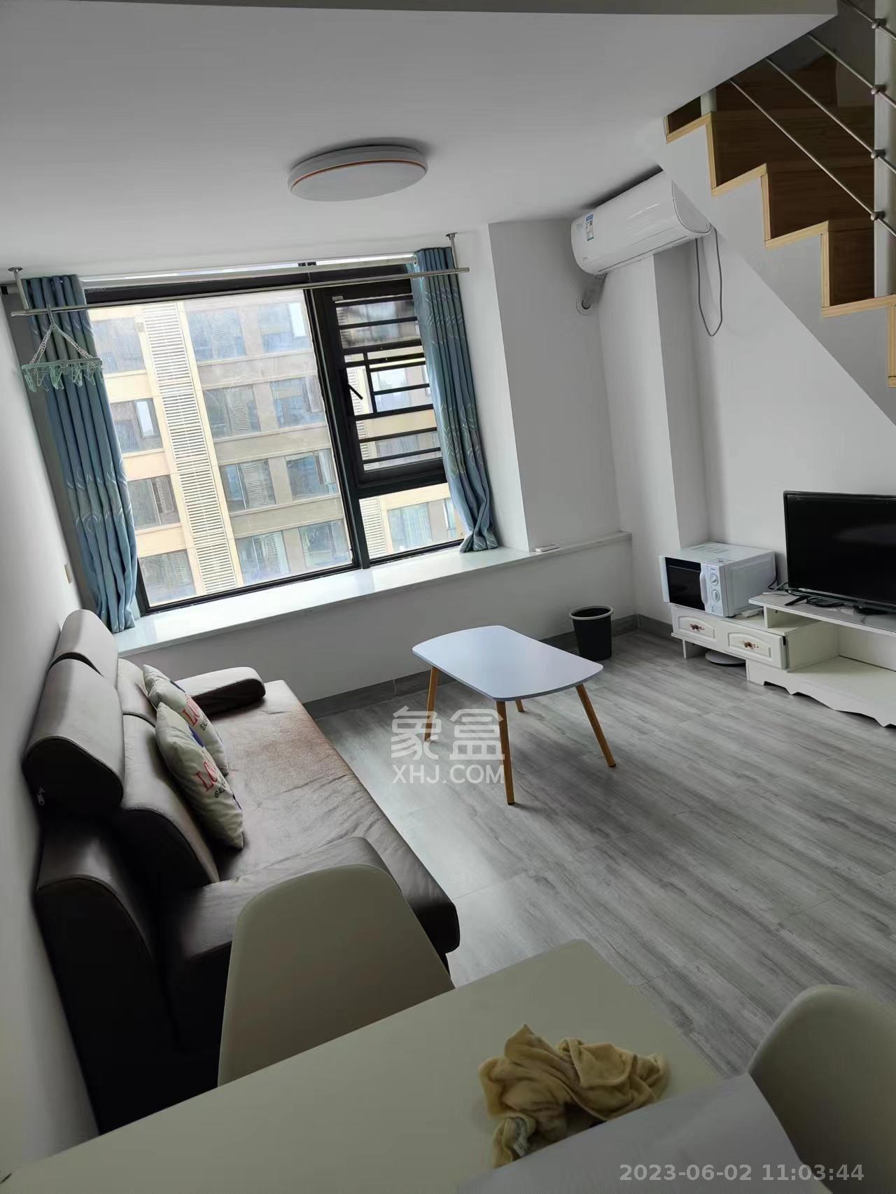 华润翡翠府 1室1厅1卫 2200.0元/月 华润翡翠府 1室1厅1卫 2200.0元/月室内图