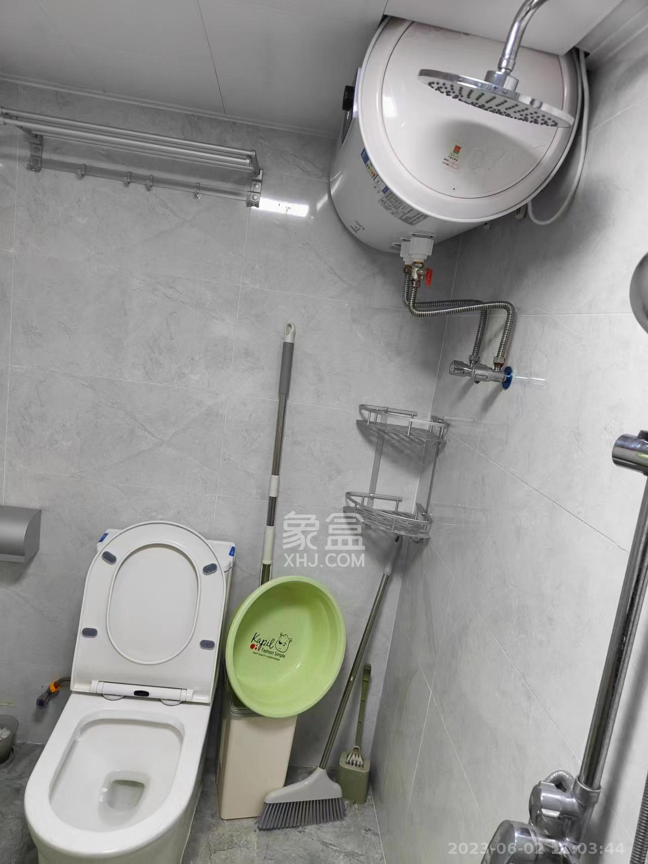 华润翡翠府 1室1厅1卫 2200.0元/月 华润翡翠府 1室1厅1卫 2200.0元/月室内图