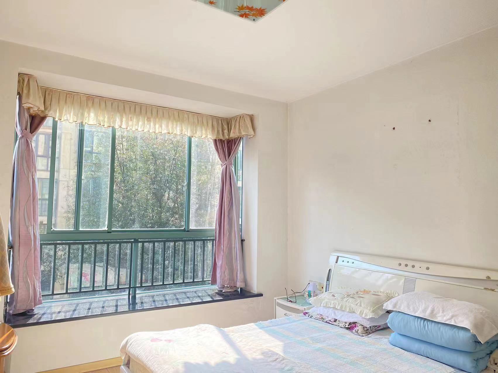 金色晓岛  3室2厅2卫   2500.00元/月室内图