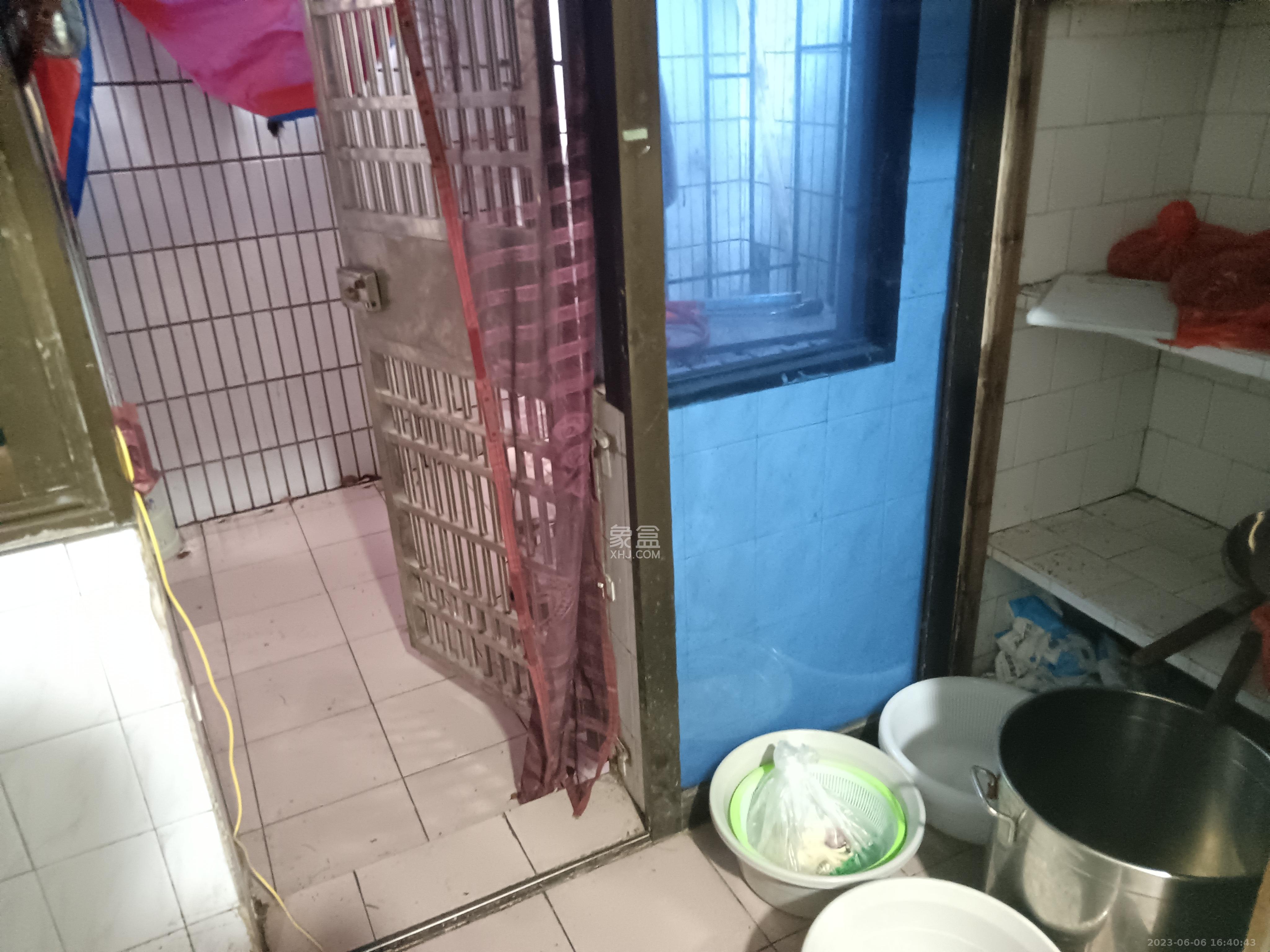 湘农桥社区  3室1厅1卫   1700.00元/月室内图