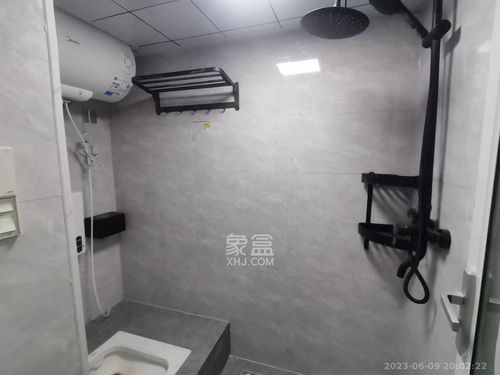 福晟翡翠湾  3室2厅1卫   3000.00元/月室内图