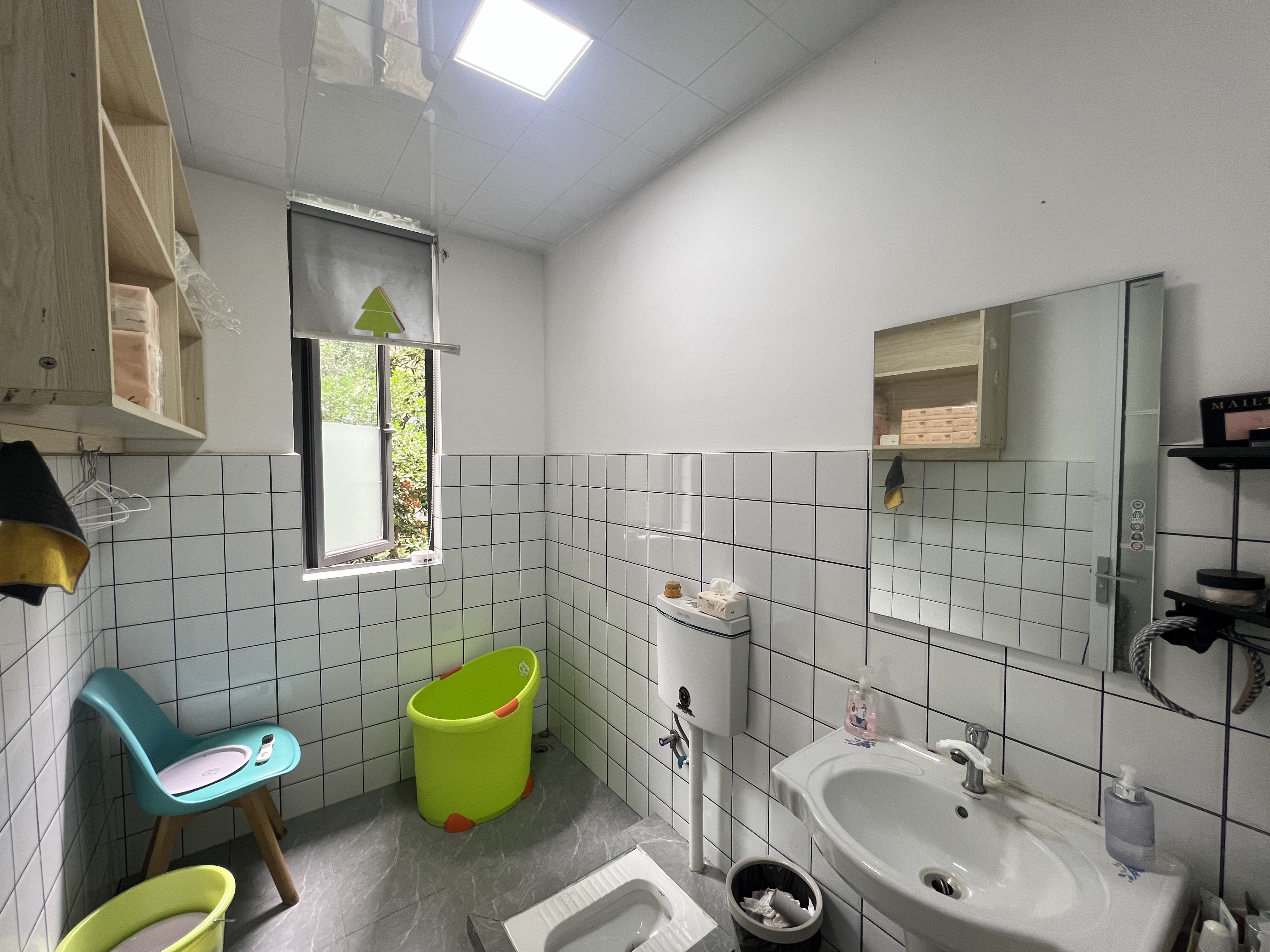 恒大华府 4室2厅1卫 85.0万 恒大华府 4室2厅1卫 85.0万室内图