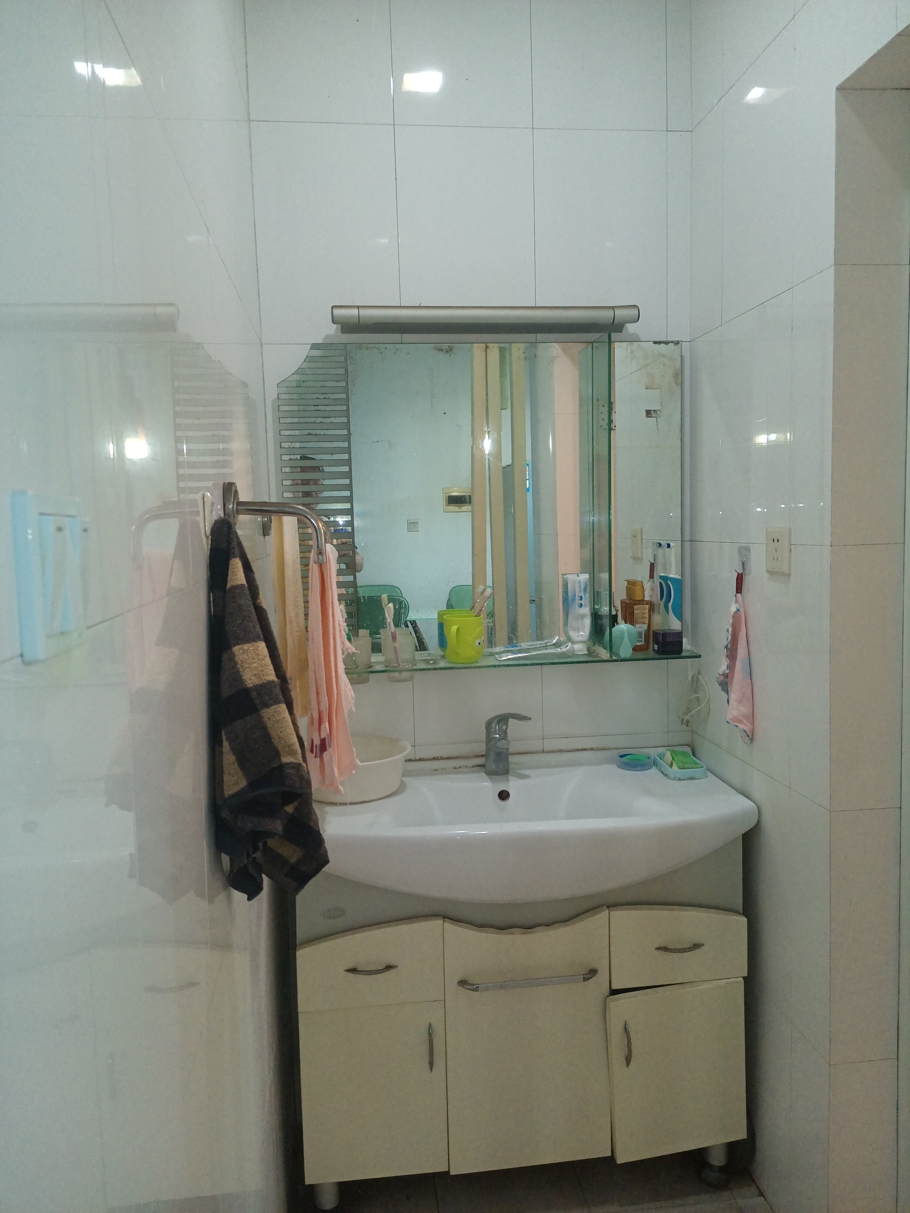 学林雅苑 3室2厅2卫 61.80万 学林雅苑 3室2厅2卫 61.80万室内图