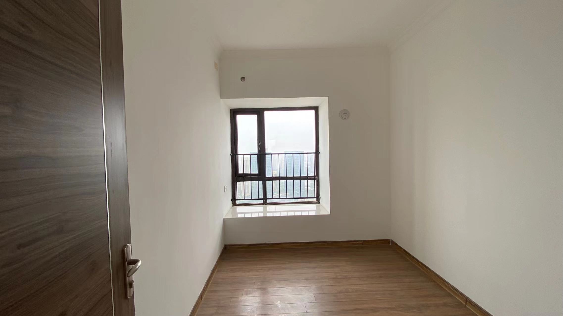 天元区碧桂园 4室2厅2卫 74.0万 天元区碧桂园 4室2厅2卫 74.0万室内图