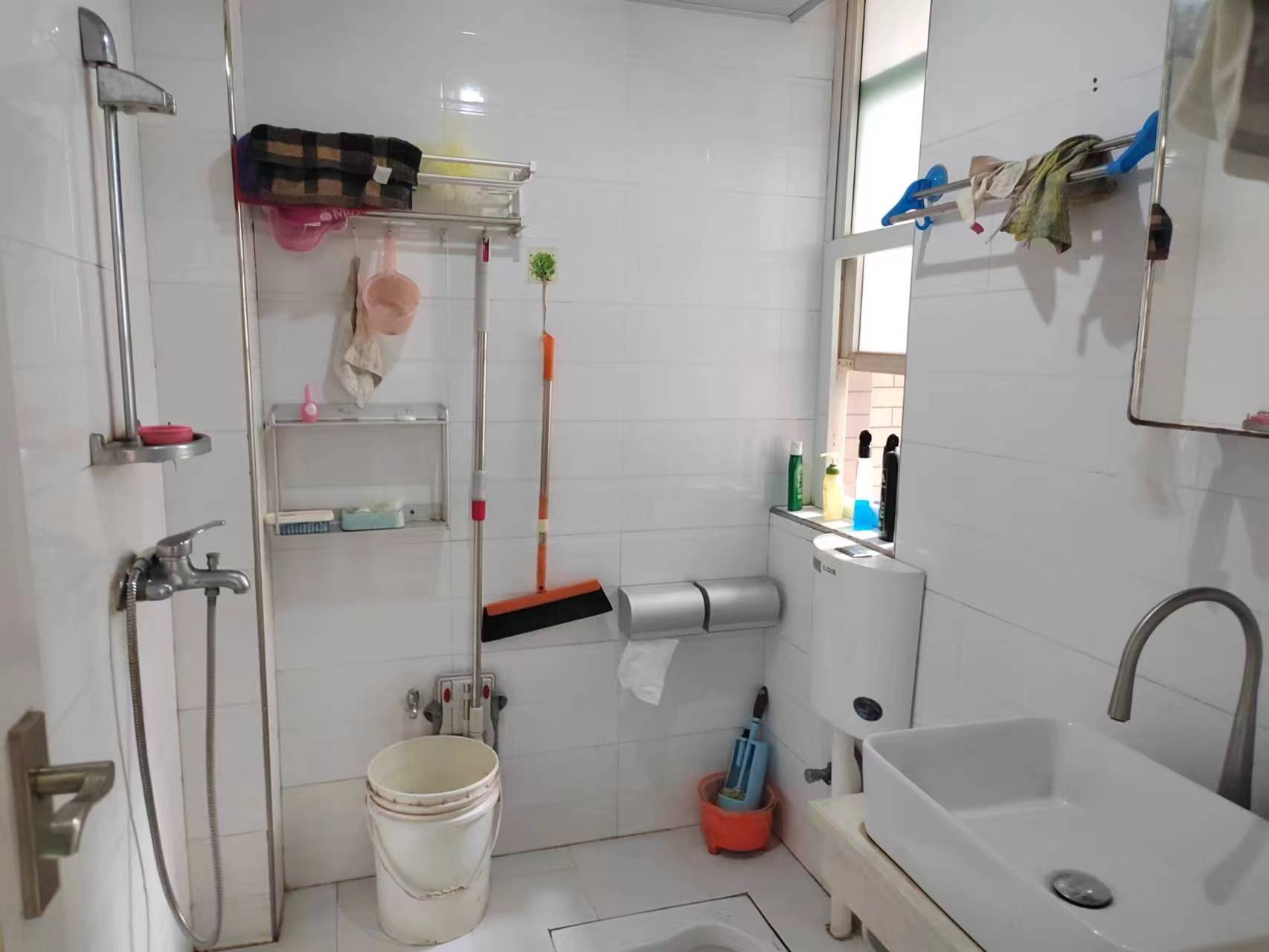 春满江南 2室2厅1卫 37.8万 春满江南 2室2厅1卫 37.8万客厅