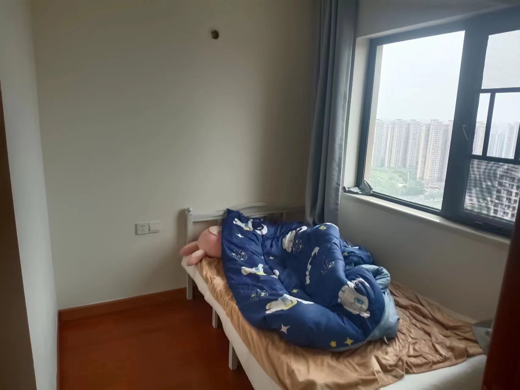 恒大华府 3室2厅2卫 108.0万 恒大华府 3室2厅2卫 108.0万室内图