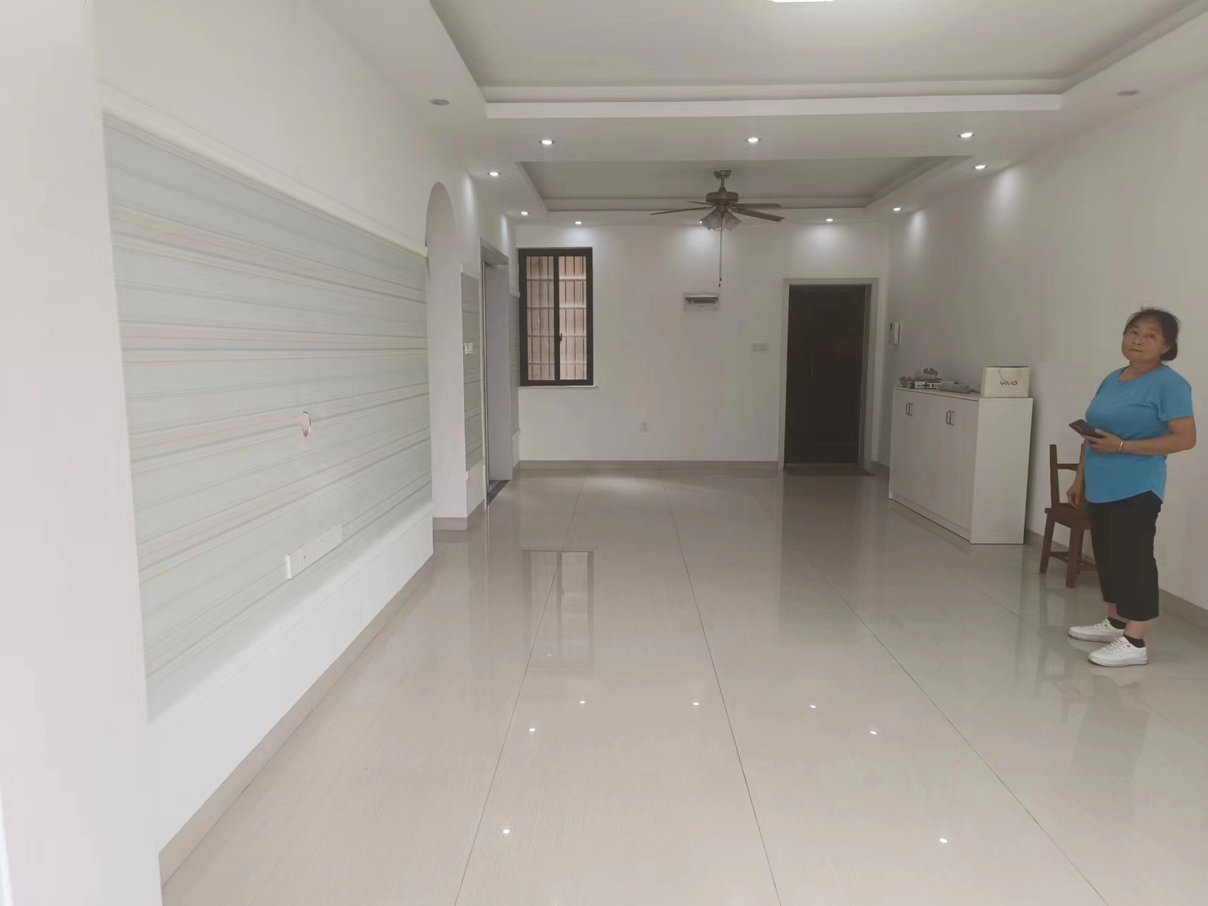 华雅花园  3室2厅1卫   52.80万 华雅花园  3室2厅1卫   52.80万客厅