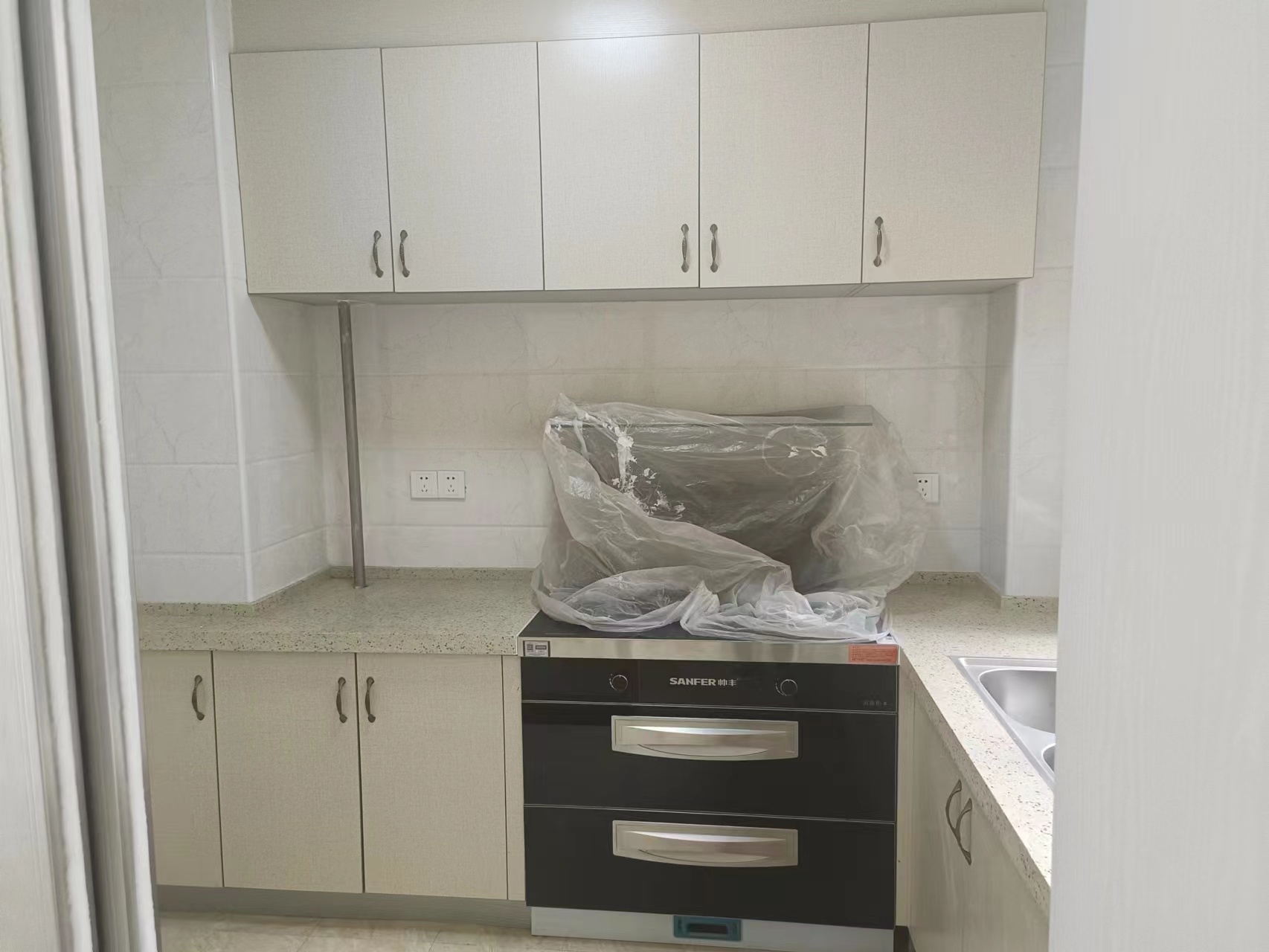 华雅花园  3室2厅1卫   52.80万 华雅花园  3室2厅1卫   52.80万客厅