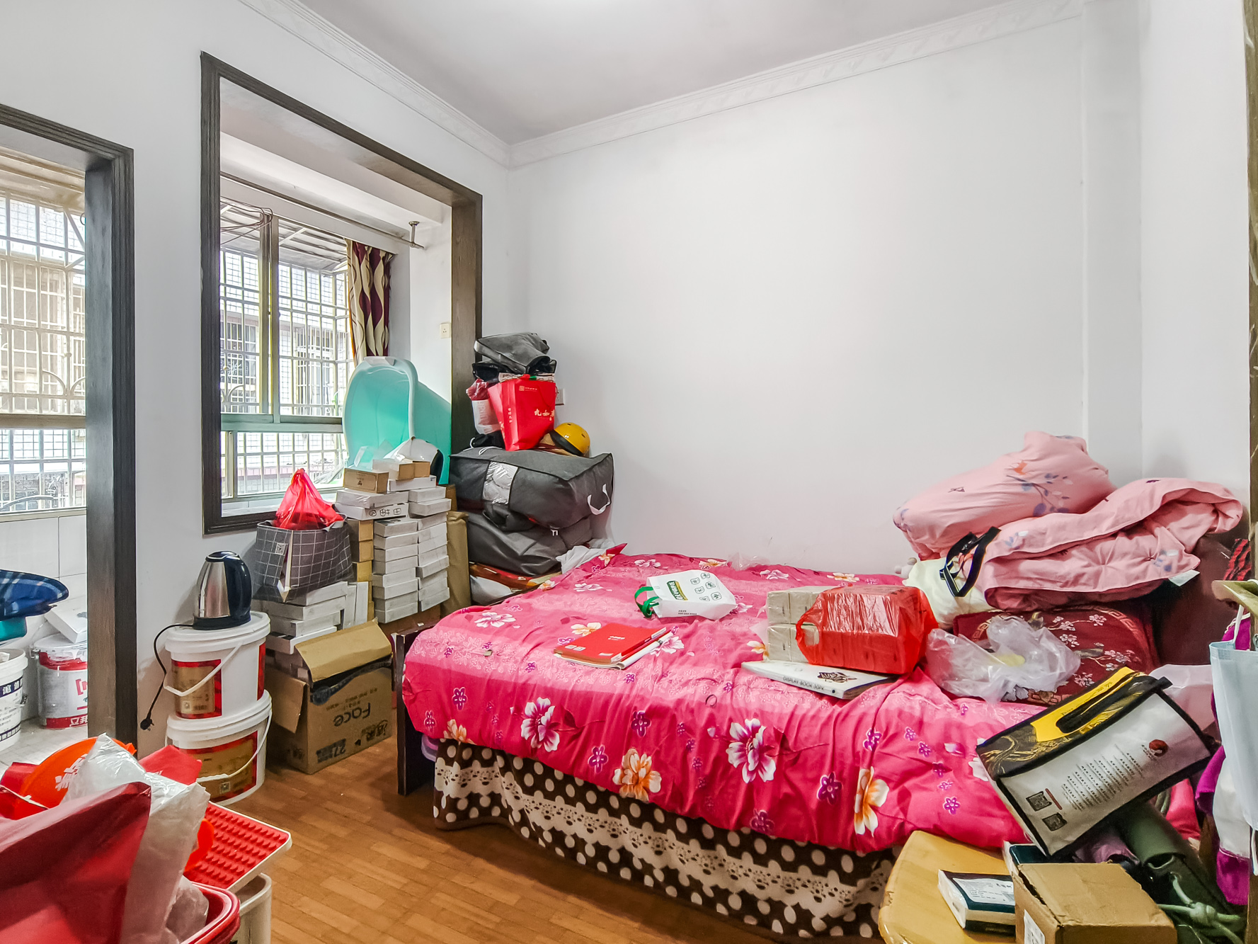 星沙一区 3室2厅2卫 62.6万 星沙一区 3室2厅2卫 62.6万卧室