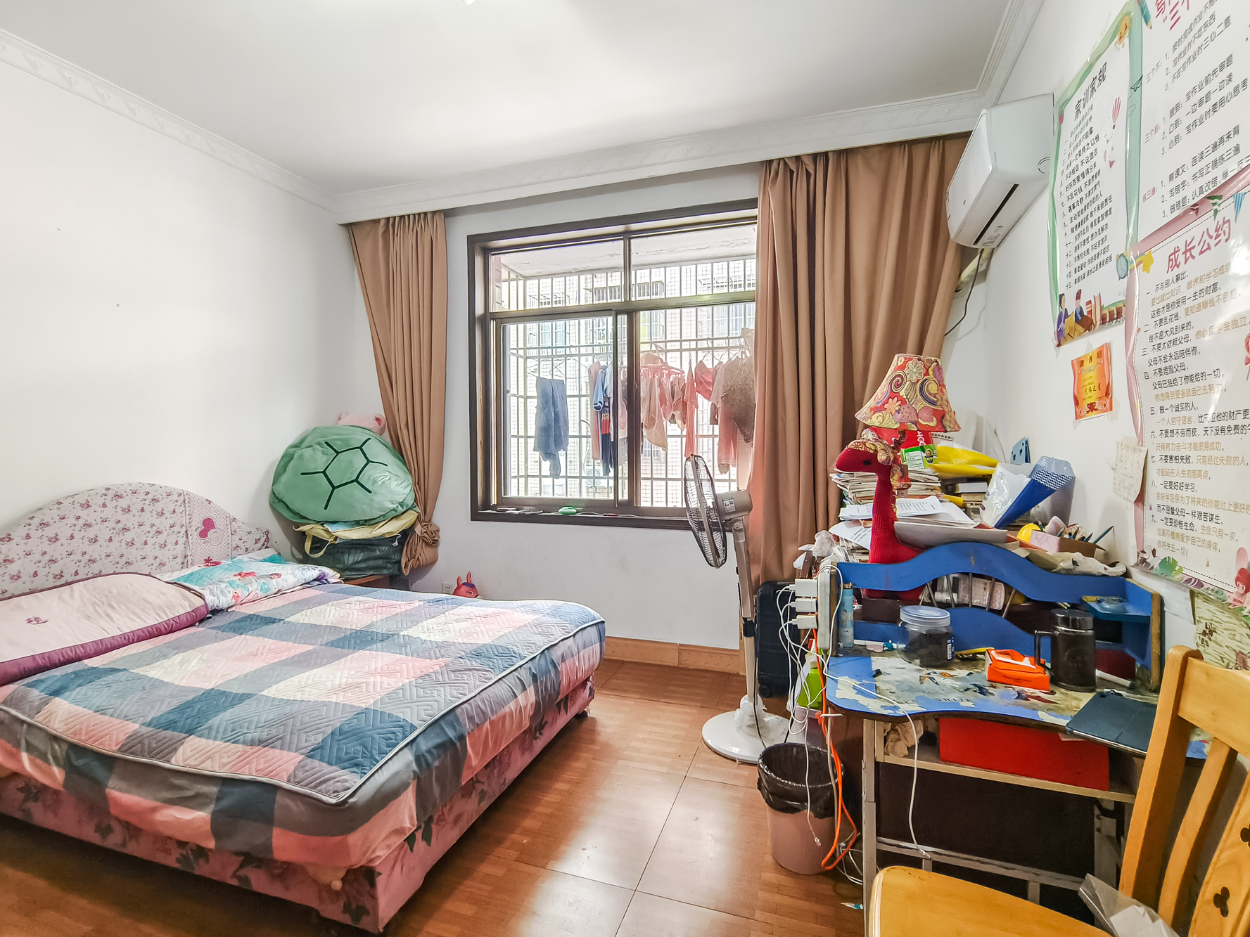 星沙一区 3室2厅2卫 62.6万 星沙一区 3室2厅2卫 62.6万卧室