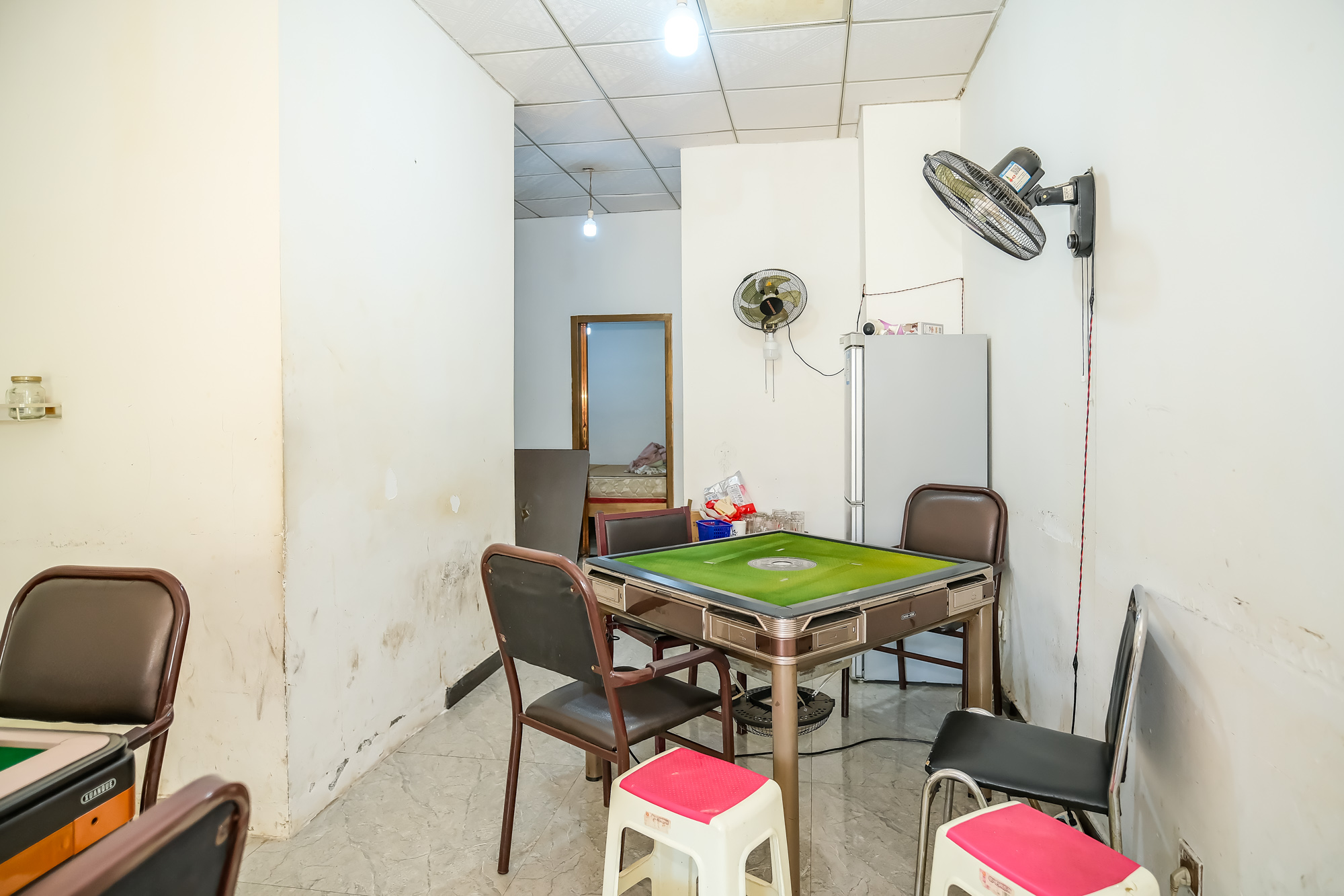 新长海广场 2室1厅1卫 49.9万 新长海广场 2室1厅1卫 49.9万客厅