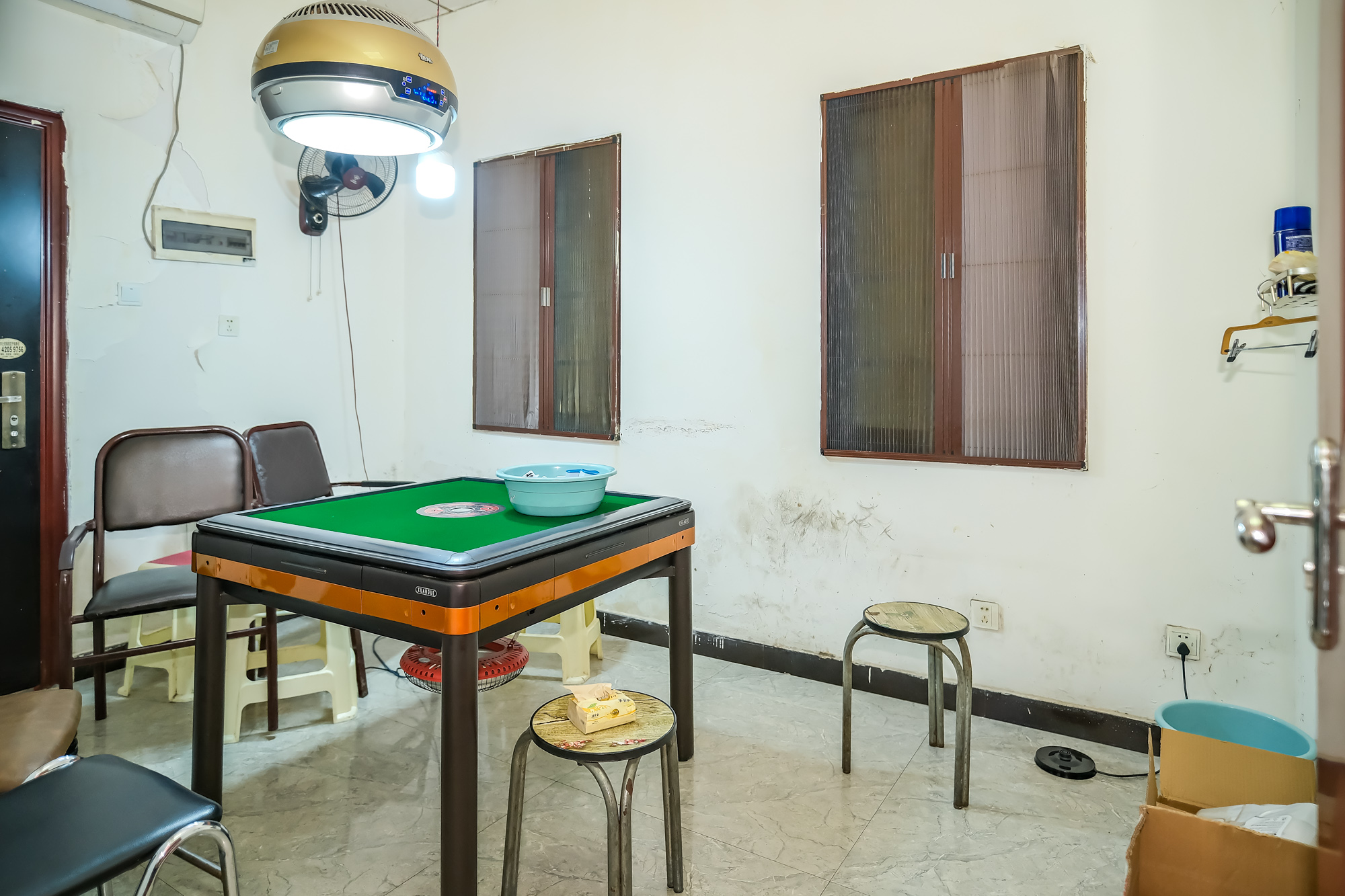 新长海广场 2室1厅1卫 49.9万 新长海广场 2室1厅1卫 49.9万卧室