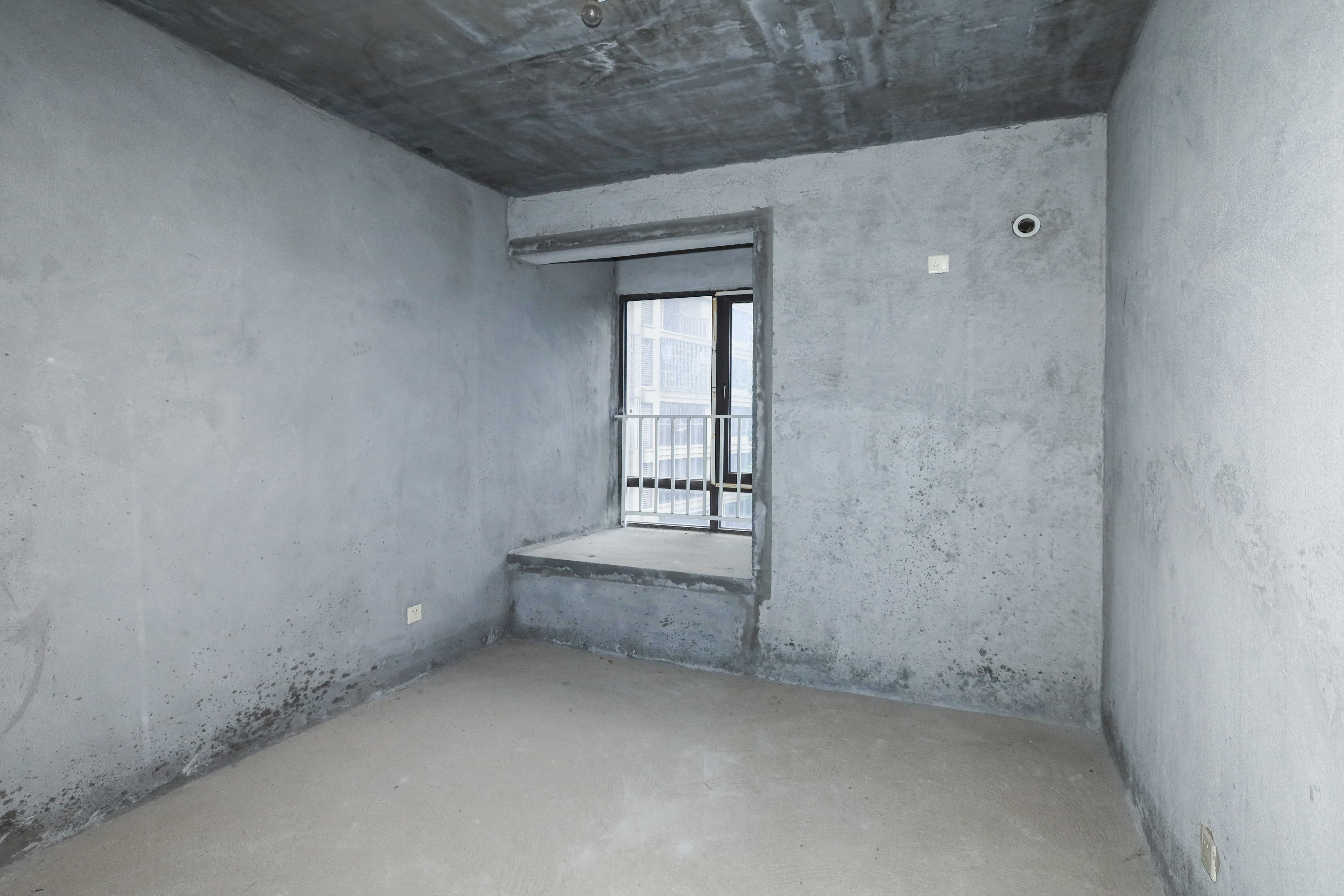 保利麓谷林语E区 4室2厅2卫 98.8万 保利麓谷林语E区 4室2厅2卫 98.8万卧室