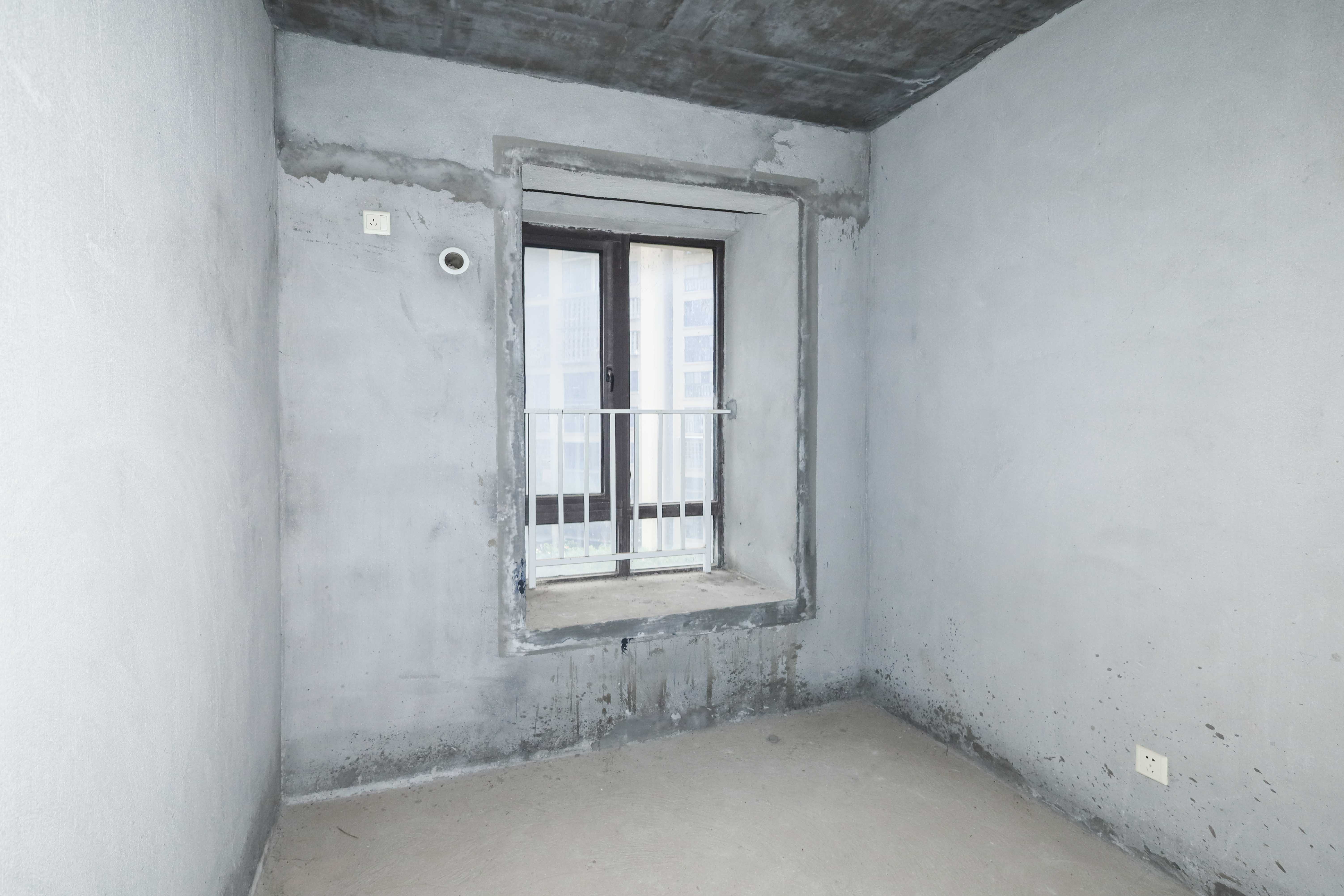 保利麓谷林语E区 4室2厅2卫 98.8万 保利麓谷林语E区 4室2厅2卫 98.8万卧室