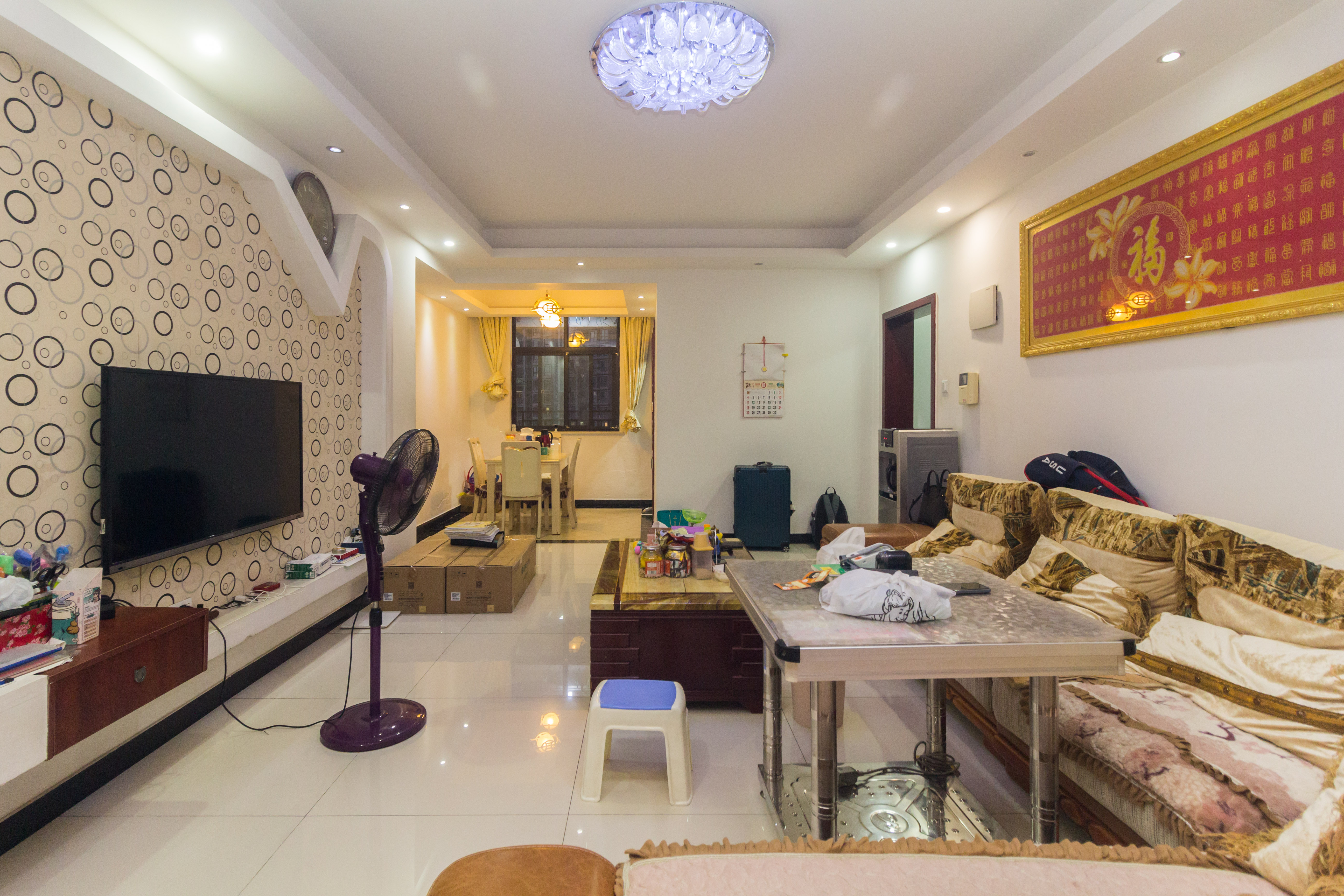 康桥长郡 4室2厅1卫 110.0万 康桥长郡 4室2厅1卫 110.0万客厅