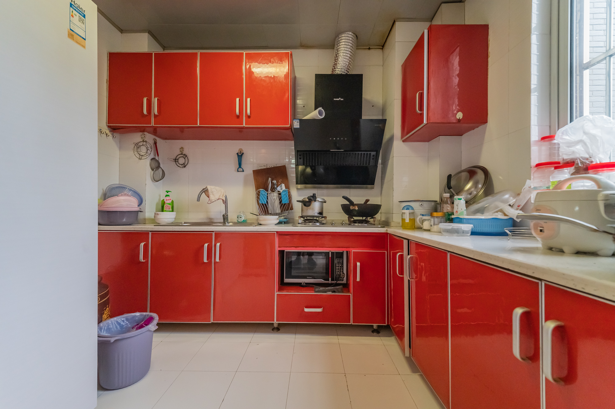 彩都公寓 3室2厅2卫 85.0万 彩都公寓 3室2厅2卫 85.0万厨房