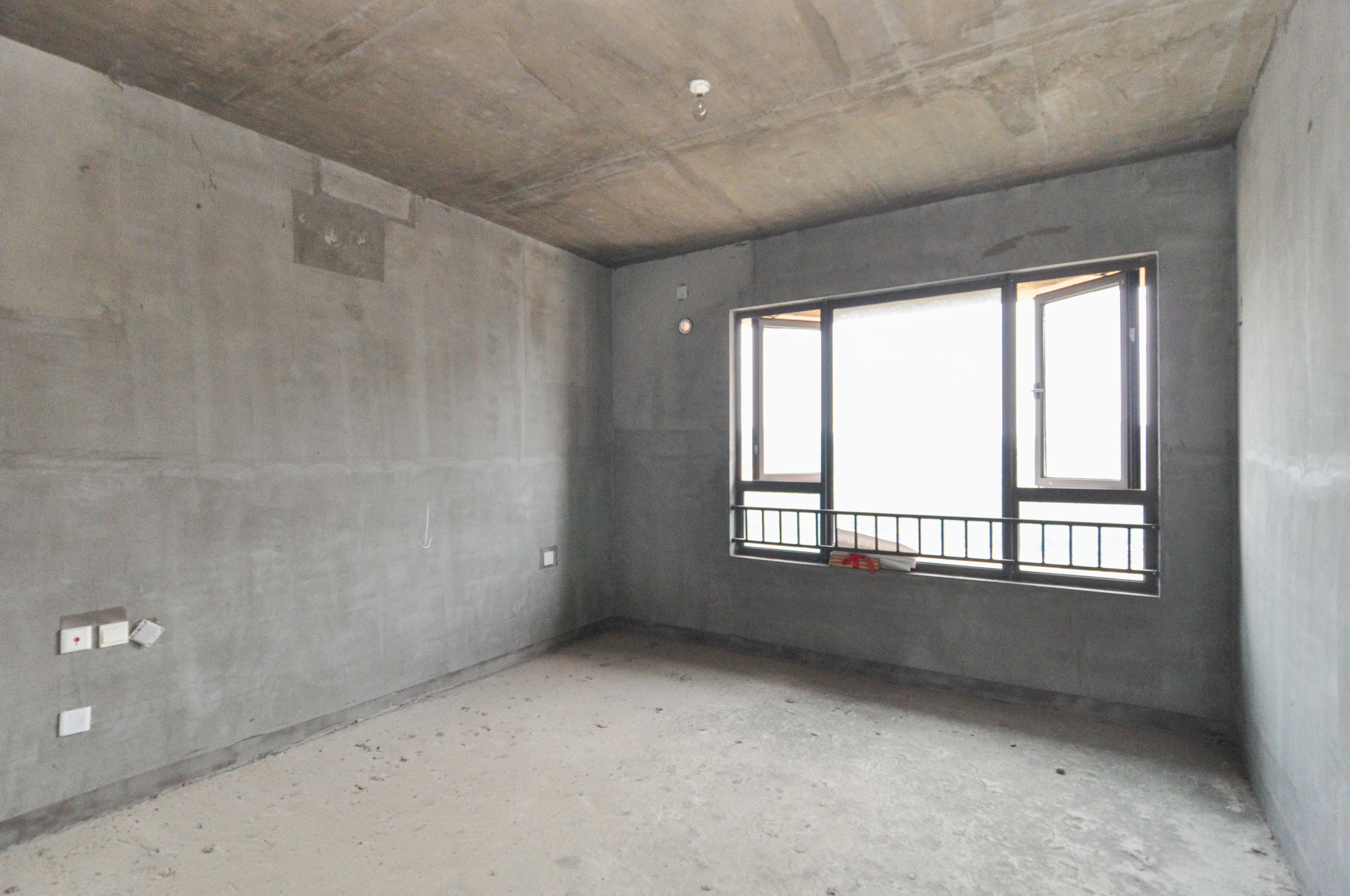 佳兆业云顶梅溪湖（佳兆业梅溪荟）  4室2厅2卫    240.0万其他