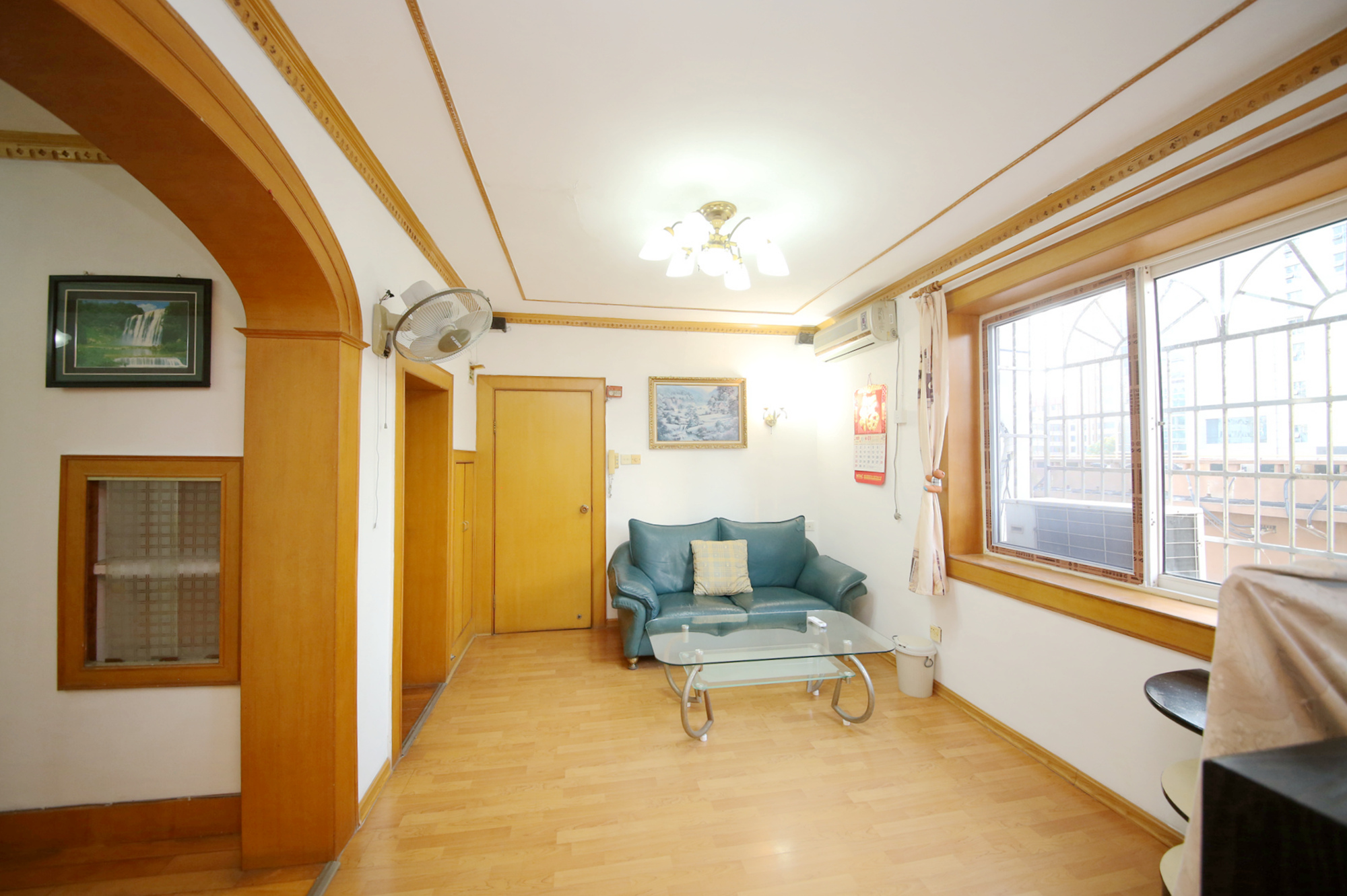 省科技厅机关二院 4室2厅2厨2卫 58.00万