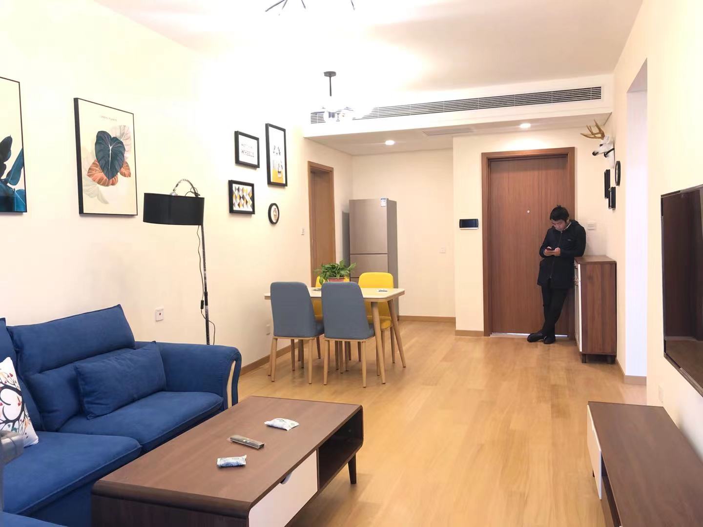 晋合湘水湾四期  2室2厅1卫    80.0万 晋合湘水湾四期  2室2厅1卫    80.0万室内图