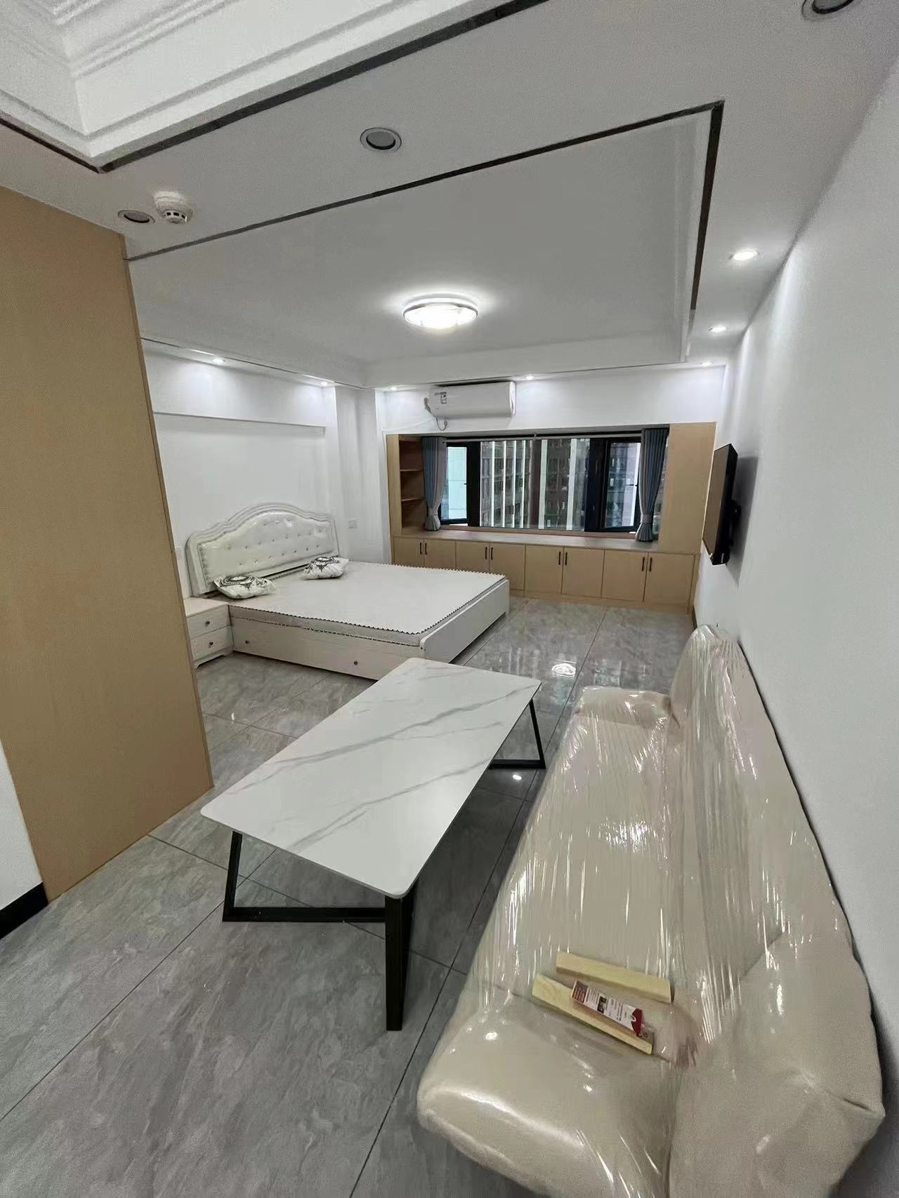 富力新天地三期  1室1厅1卫   1500.00元/月室内图