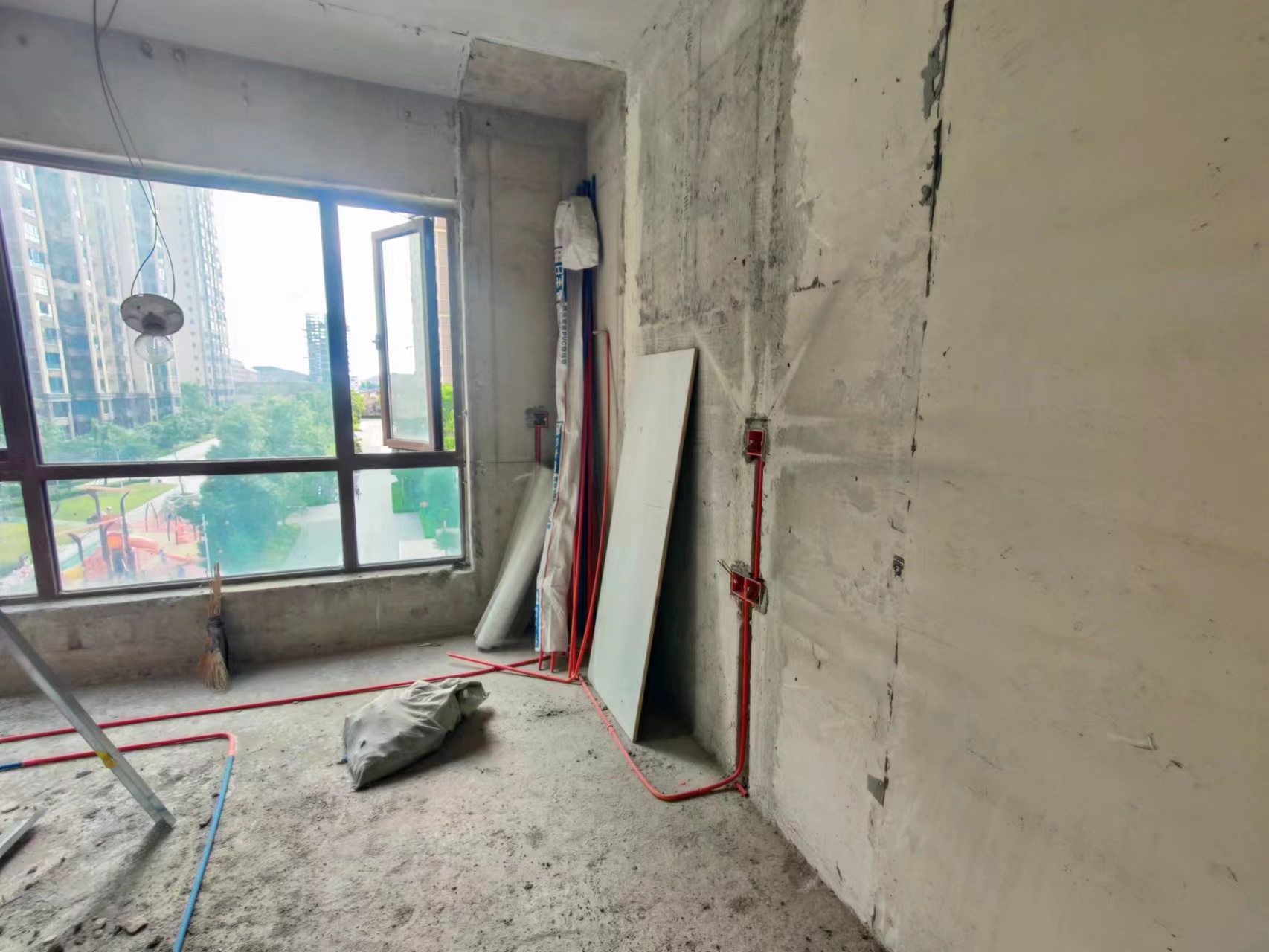 金轮津桥华府 3室2厅1卫 51.8万 金轮津桥华府 3室2厅1卫 51.8万室内图