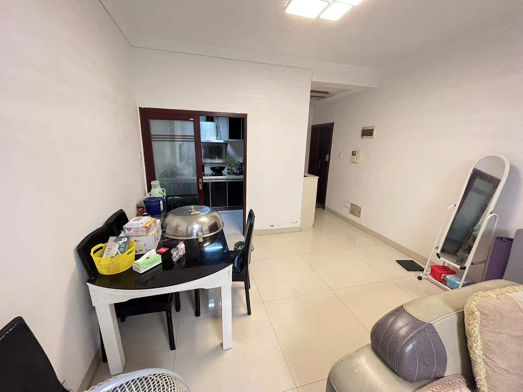 嘉盛华府 2室2厅1卫 49.0万 嘉盛华府 2室2厅1卫 49.0万室内图