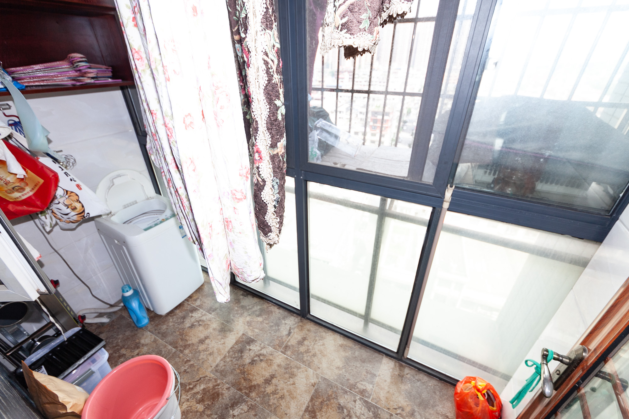 双盈卧龙湾  4室2厅2卫    130.0万 双盈卧龙湾  4室2厅2卫    130.0万阳台