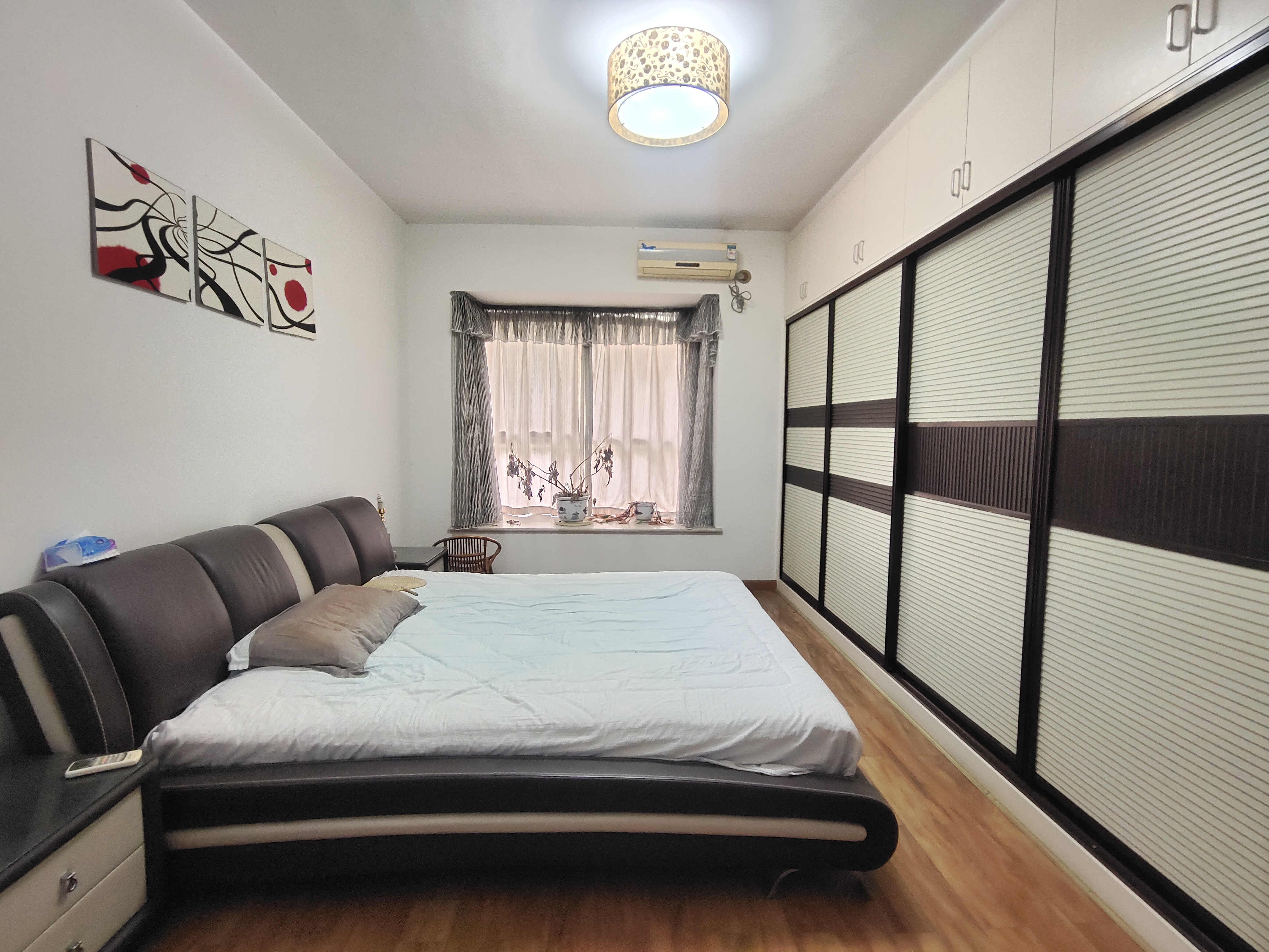 熹悦花都 4室2厅2卫 49.80万 熹悦花都 4室2厅2卫 49.80万室内图