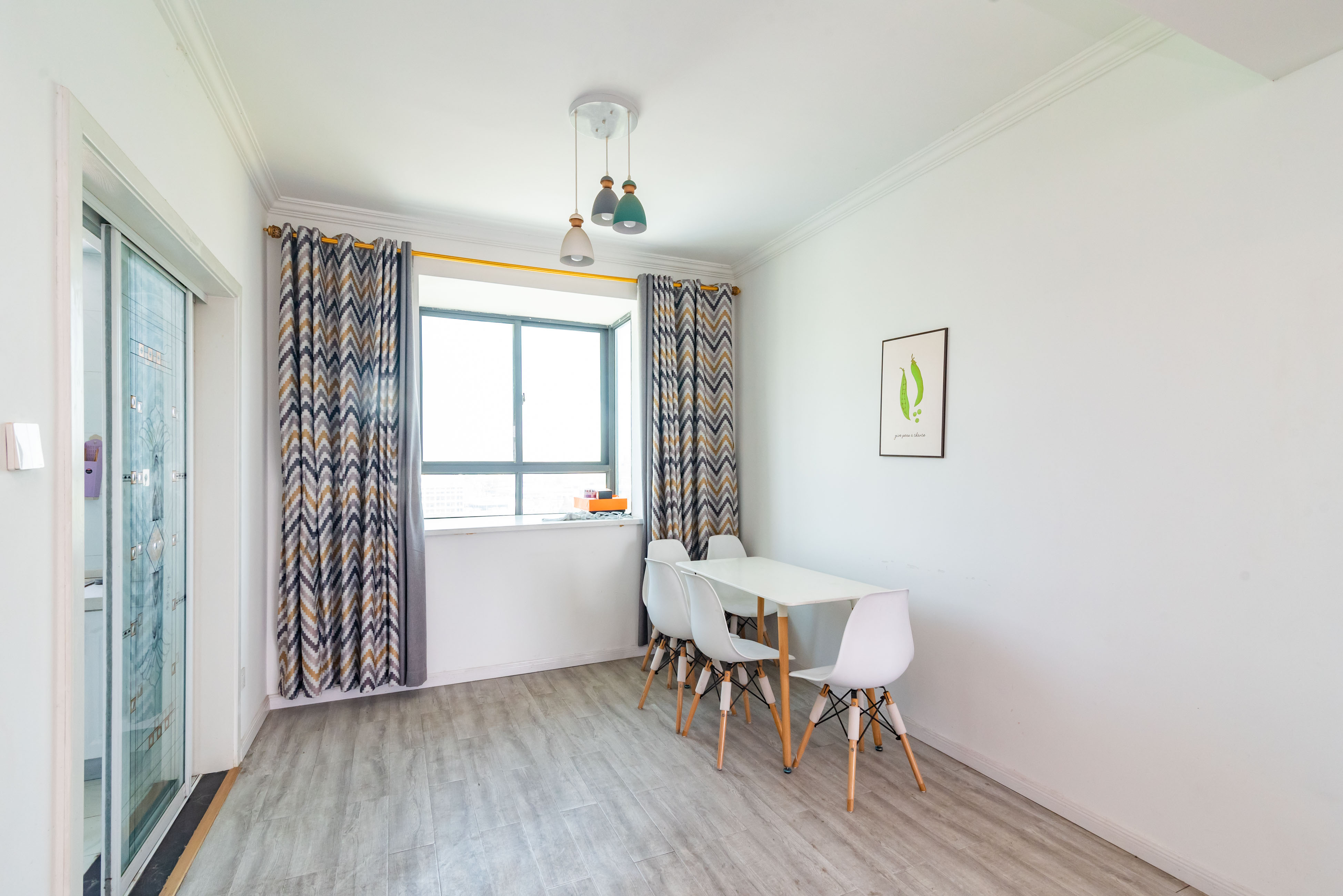 申湘宽境 3室2厅2卫 75.0万 申湘宽境 3室2厅2卫 75.0万客厅