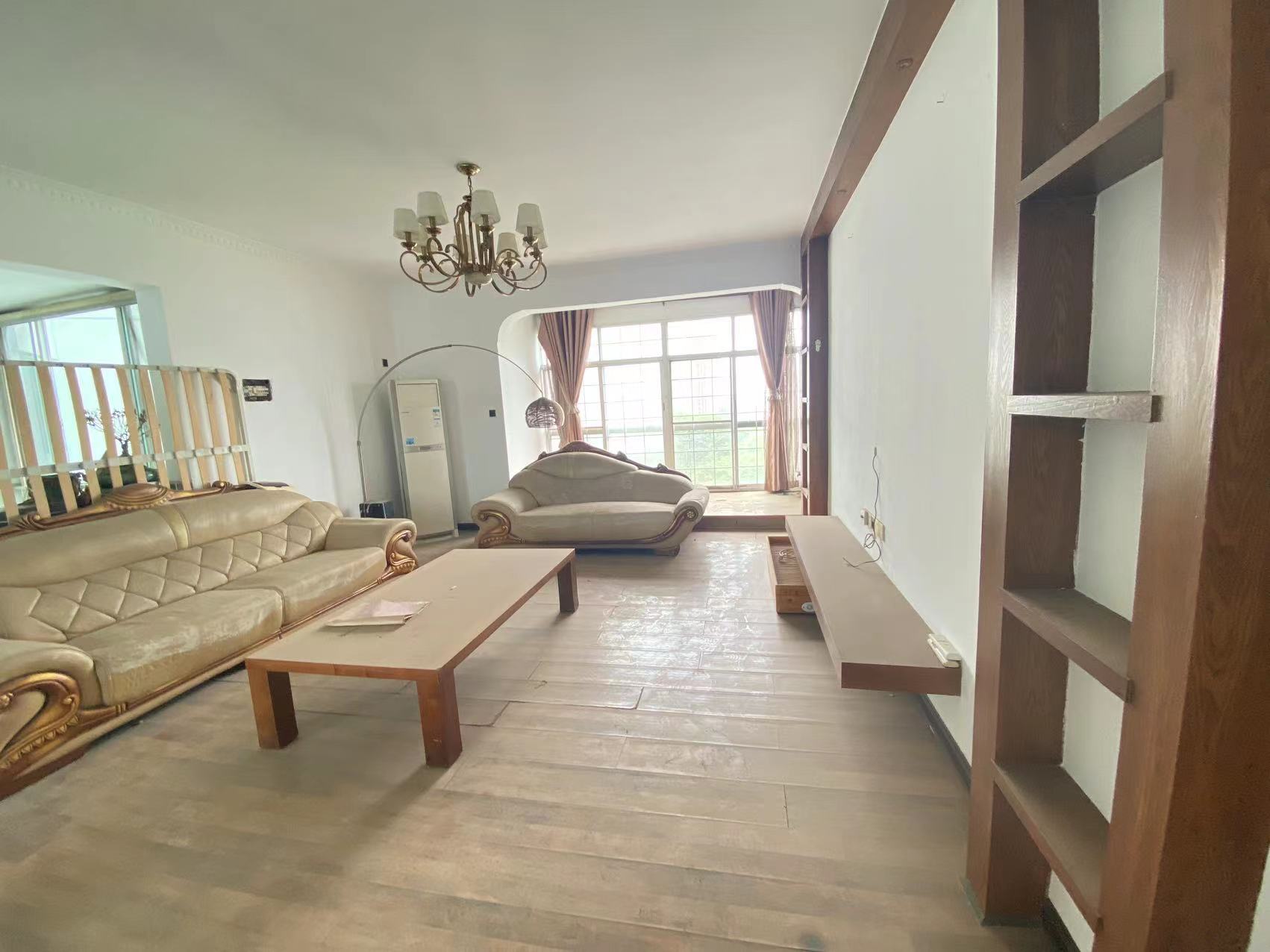 山水国际 3室2厅2卫 72.0万 山水国际 3室2厅2卫 72.0万室内图