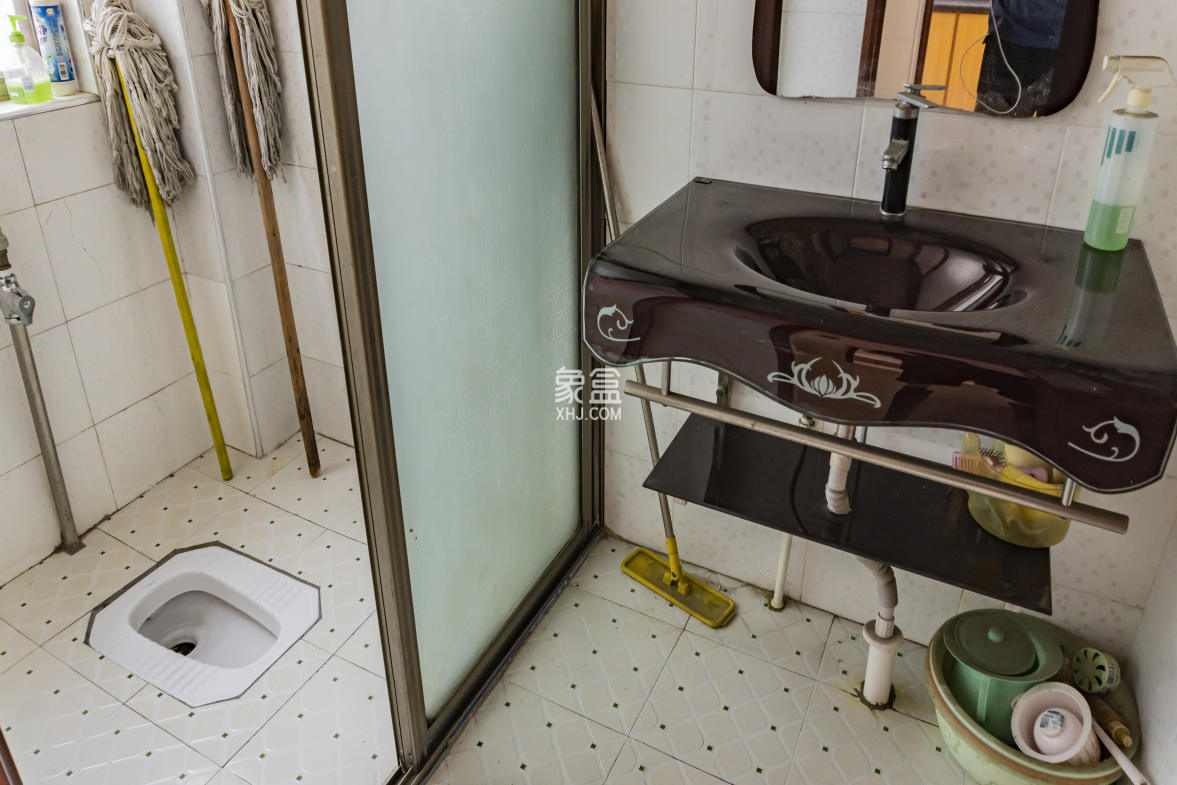 团洲蔬菜批发市场 2室2厅1卫 26.8万 团洲蔬菜批发市场 2室2厅1卫 26.8万室内图