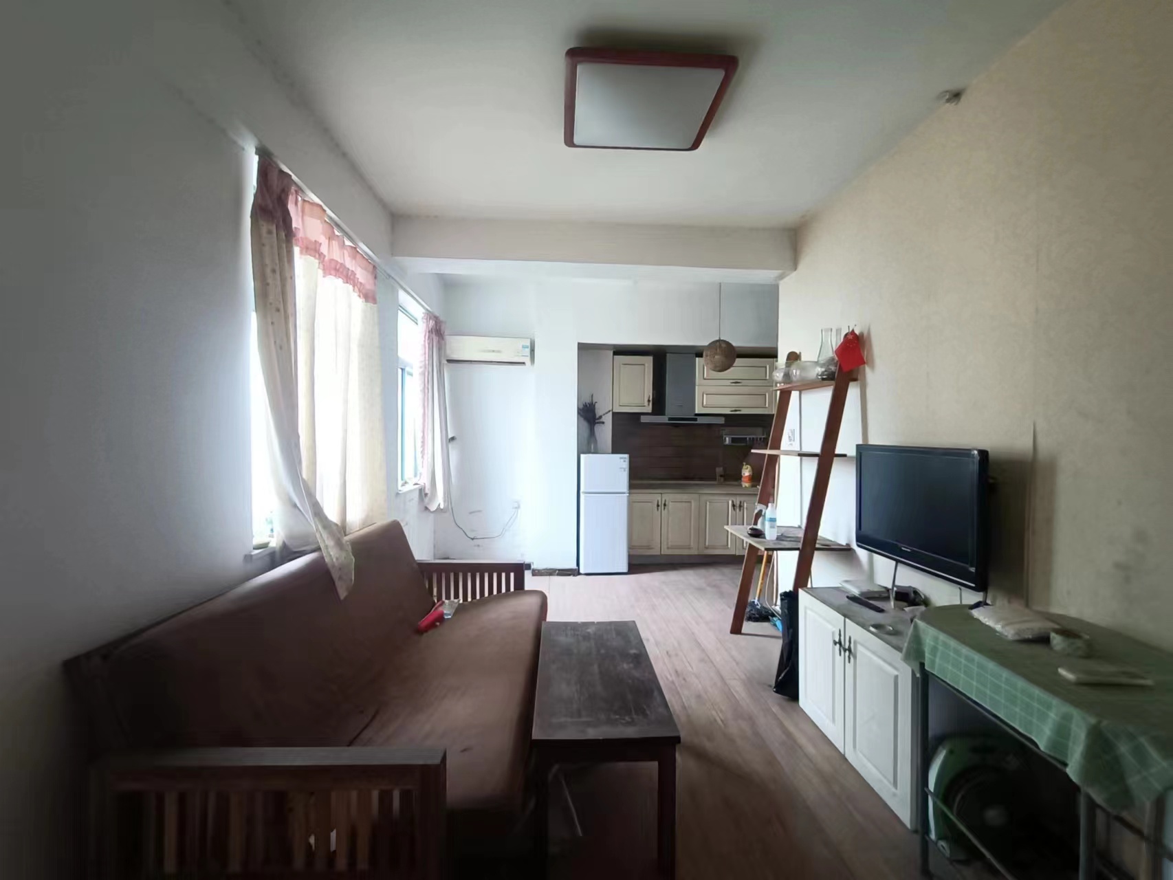 福泰国际  2室1厅1卫    25.0万 福泰国际  2室1厅1卫    25.0万室内图